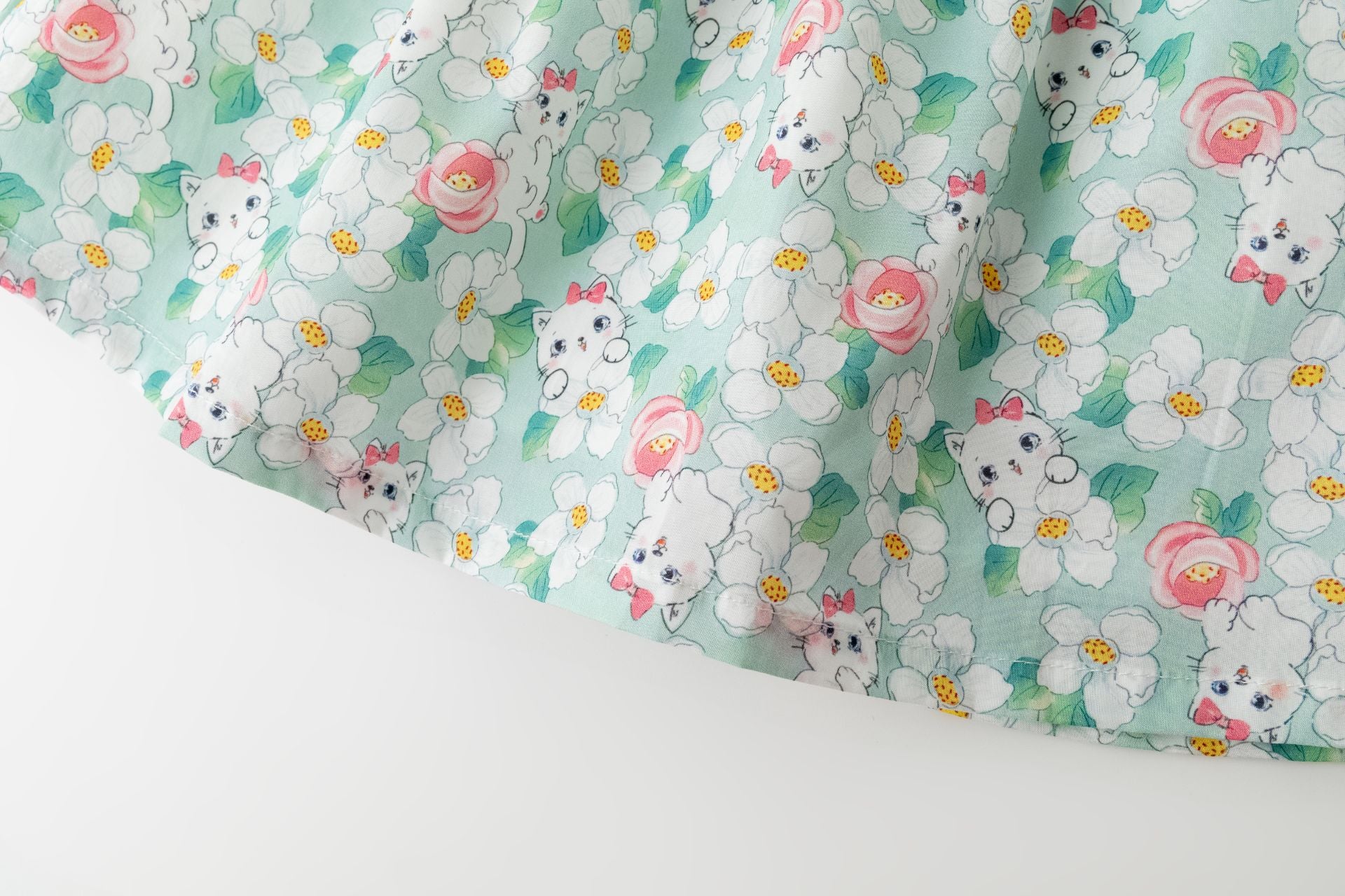 Vestido Gatitos Verde Bebé