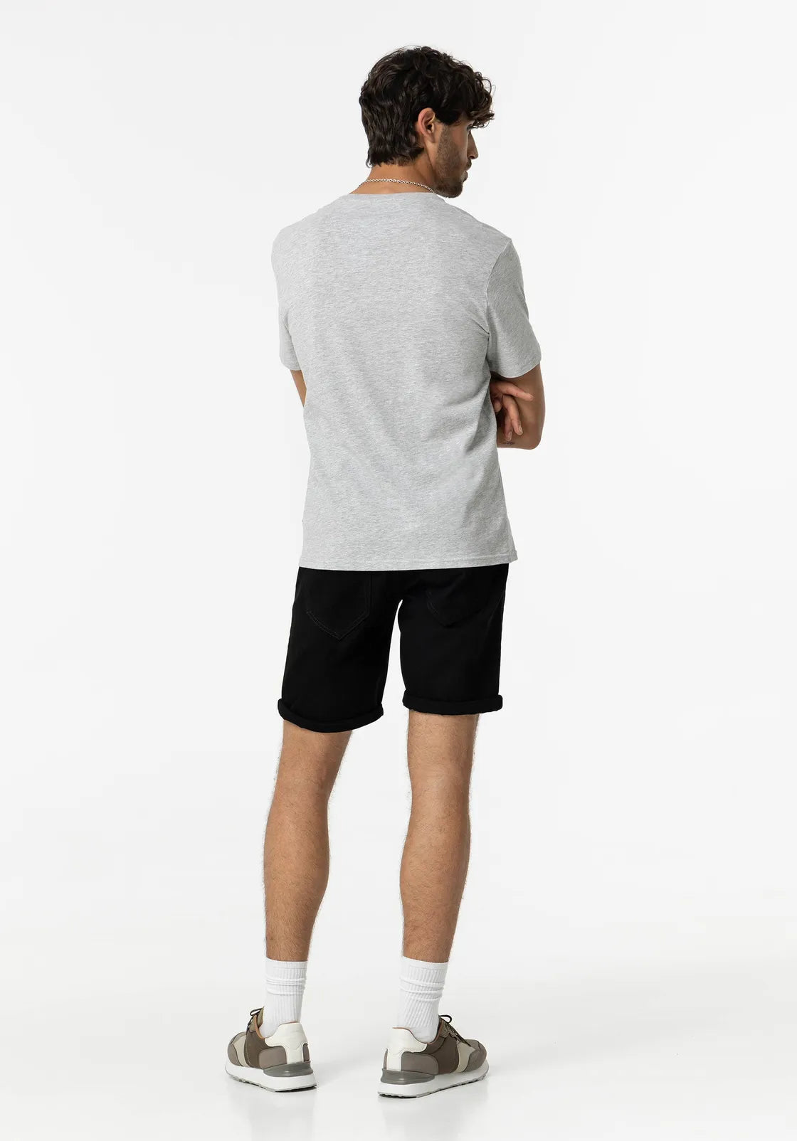 Bermuda Regular Fit Negro