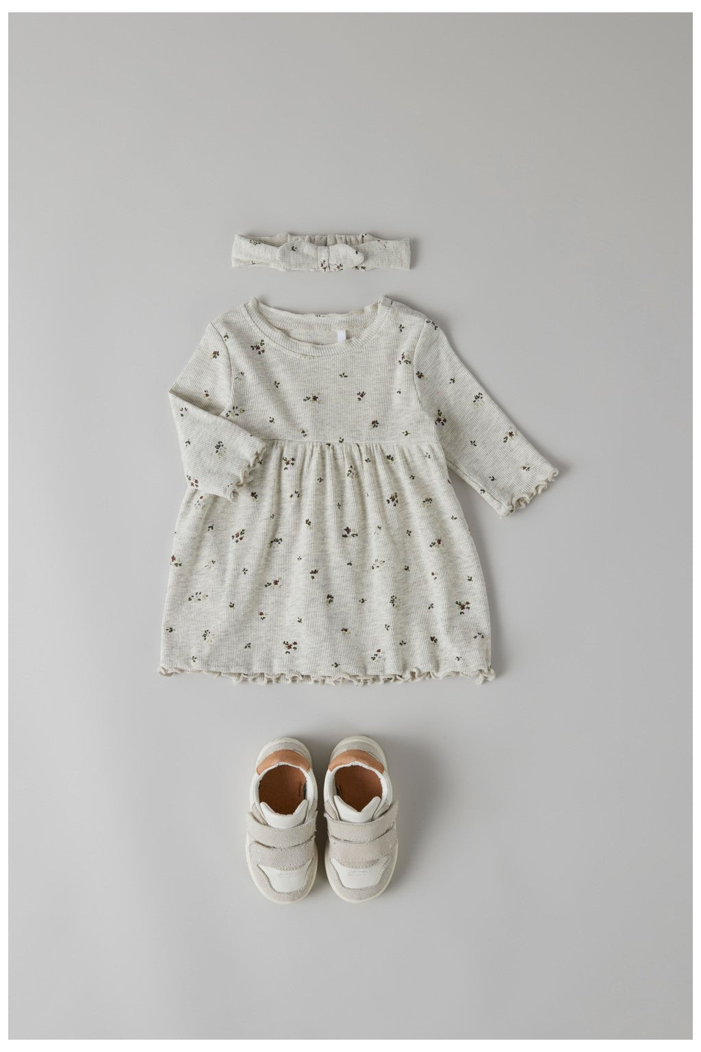 Vestido Bebé Gris Flores