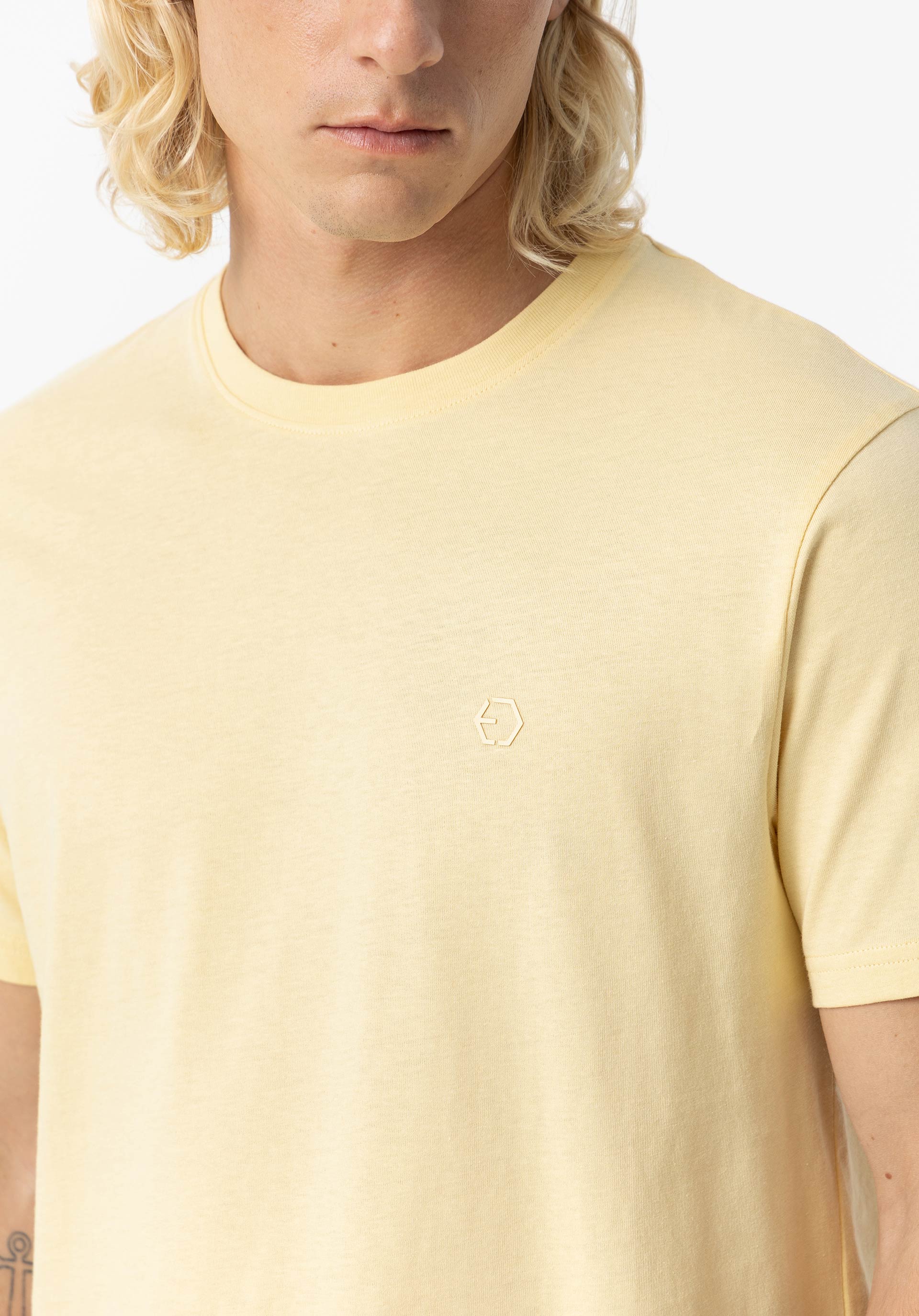 Camiseta Barton Amarilla 370