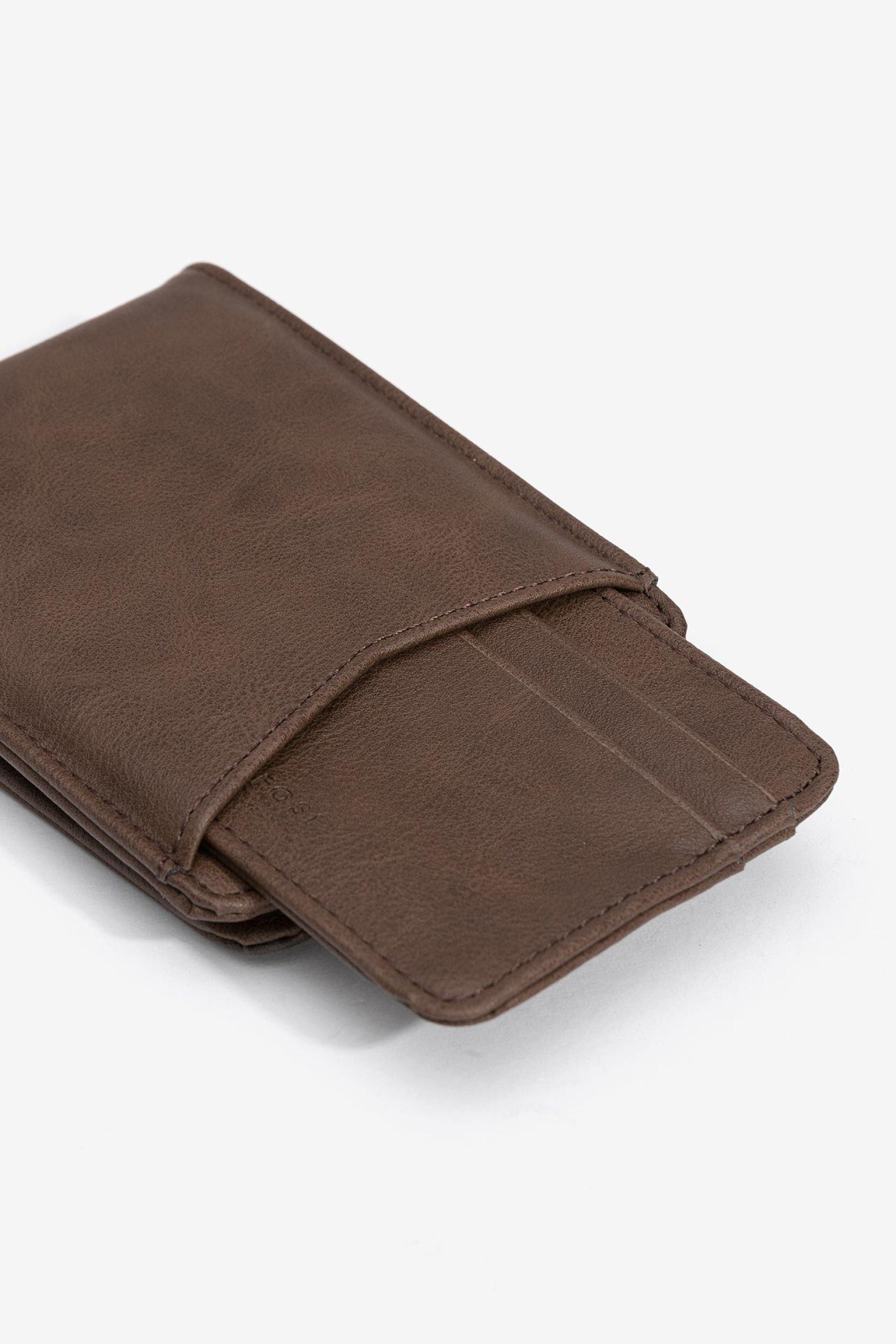 Cartera Joel Marrón
