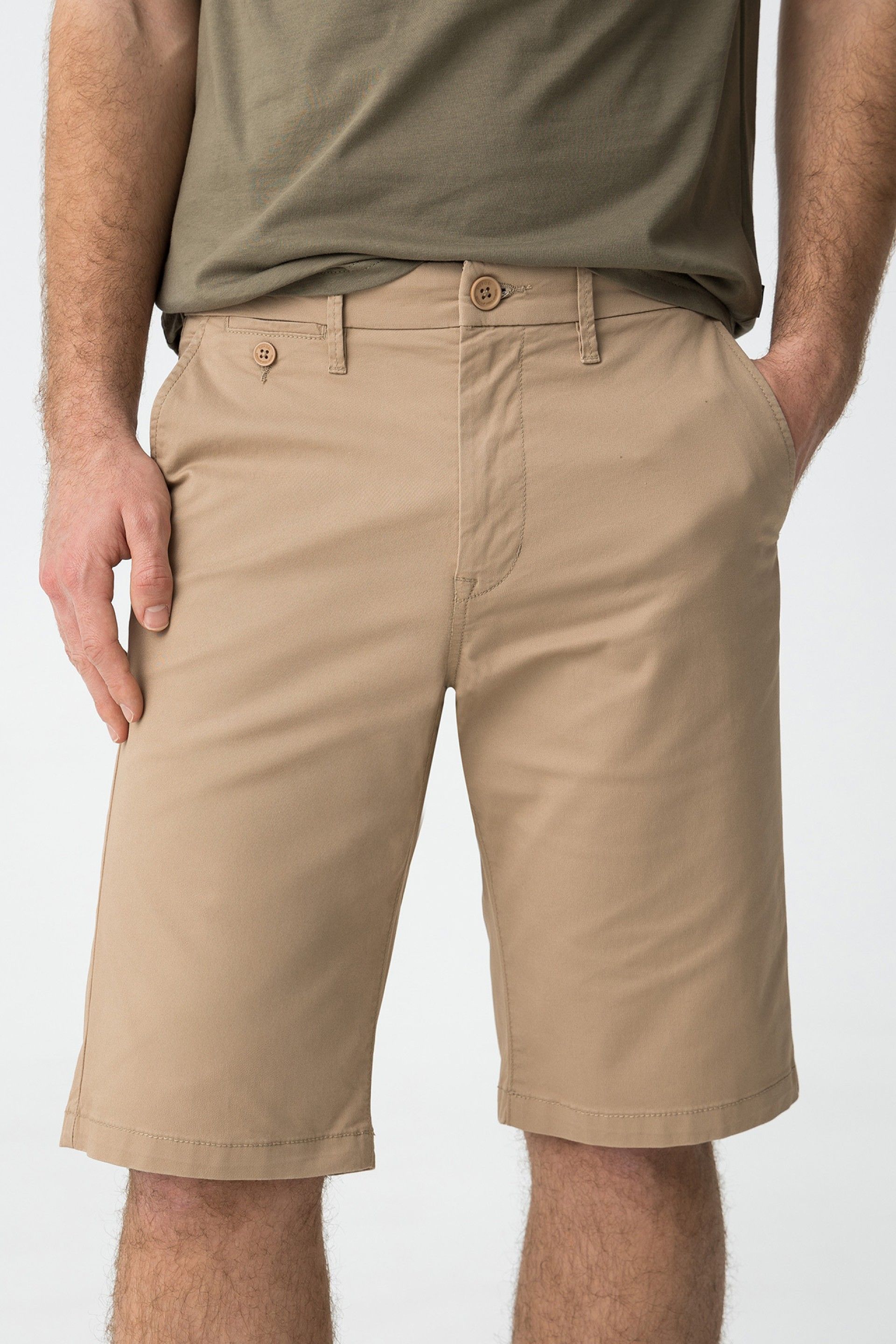 Bermuda Chino Slim Beige Oscuro 145