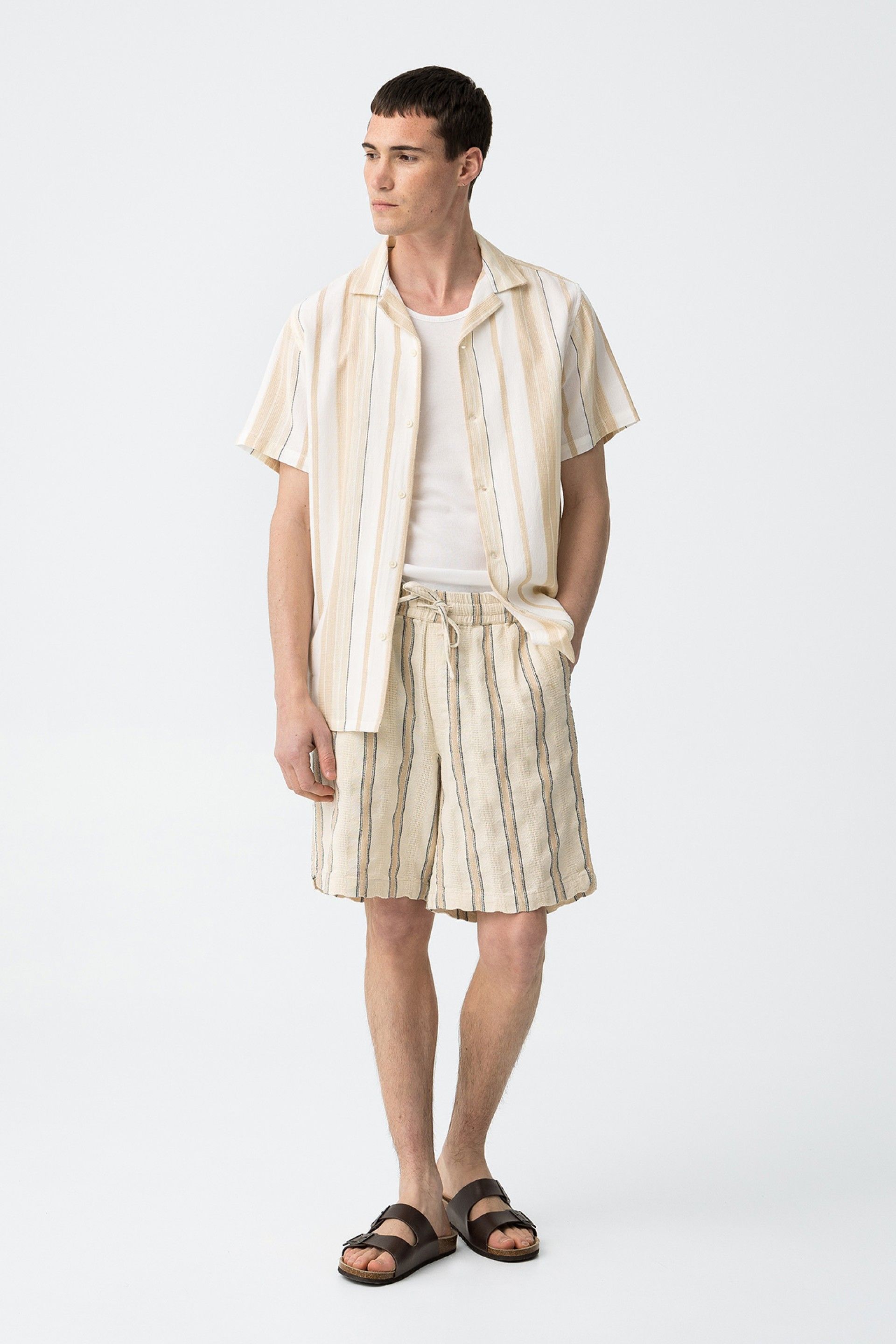 Jogger Short Rayas Beige