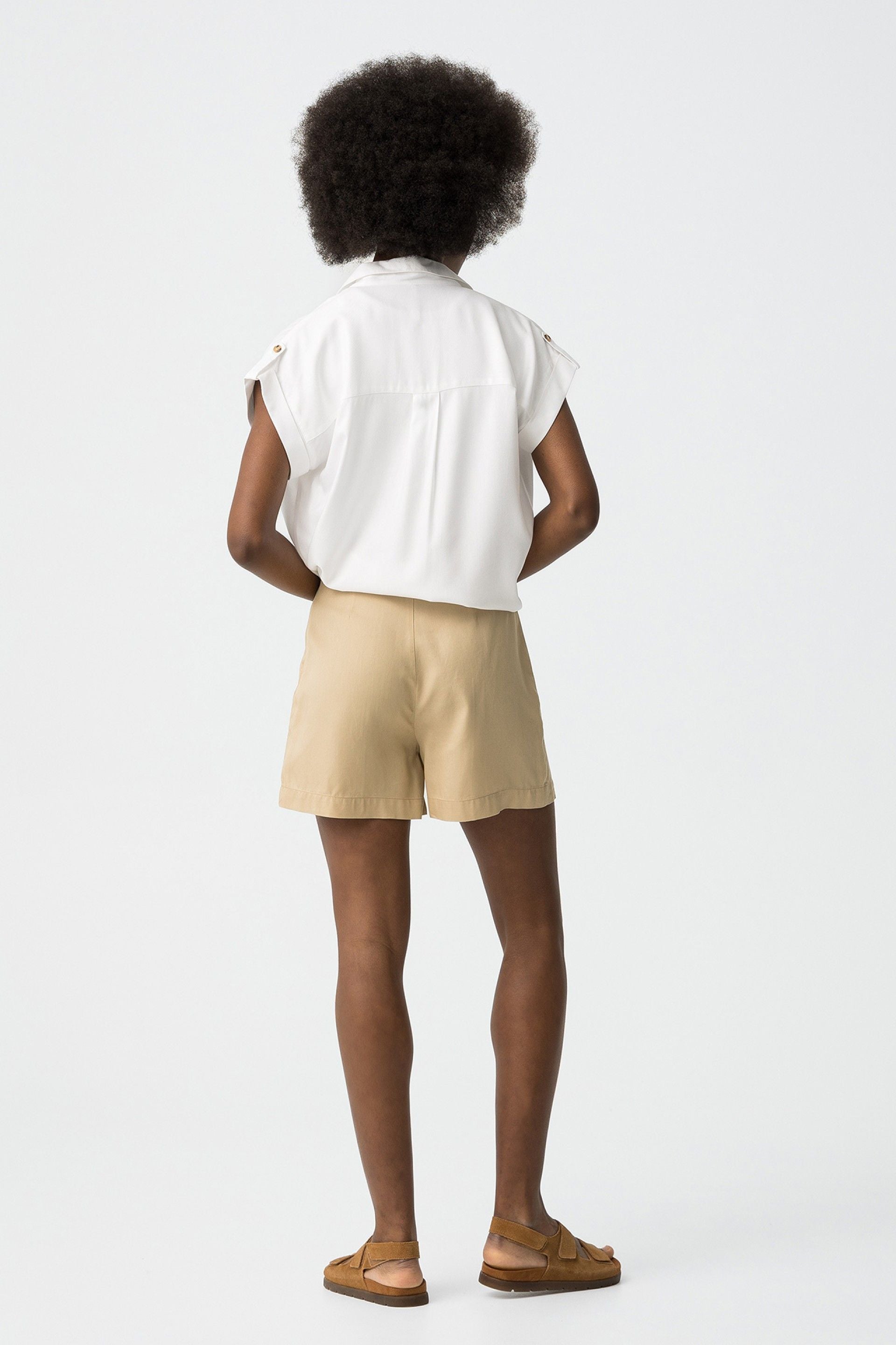 Short Frances Beige
