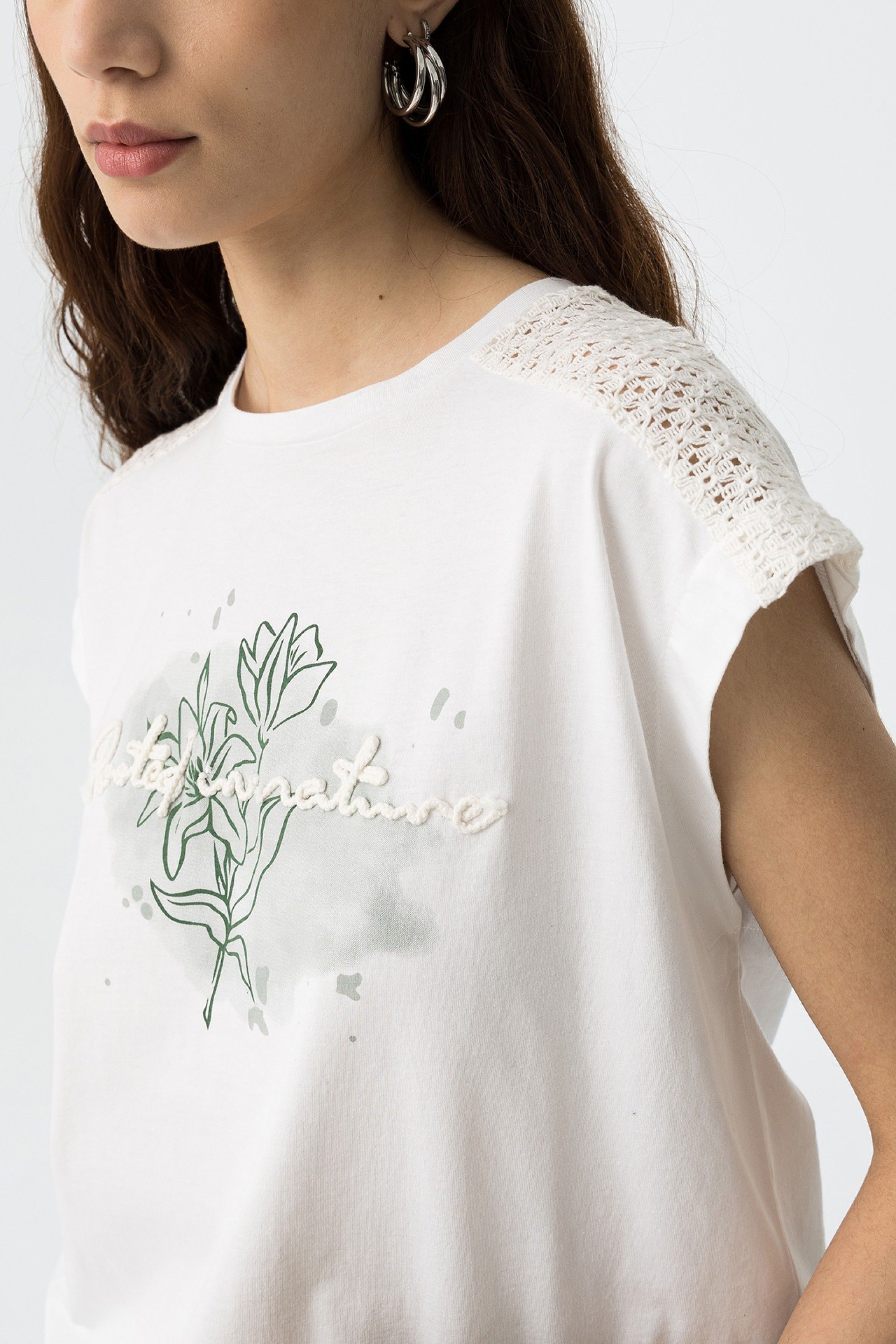 Camiseta Onça Blanca