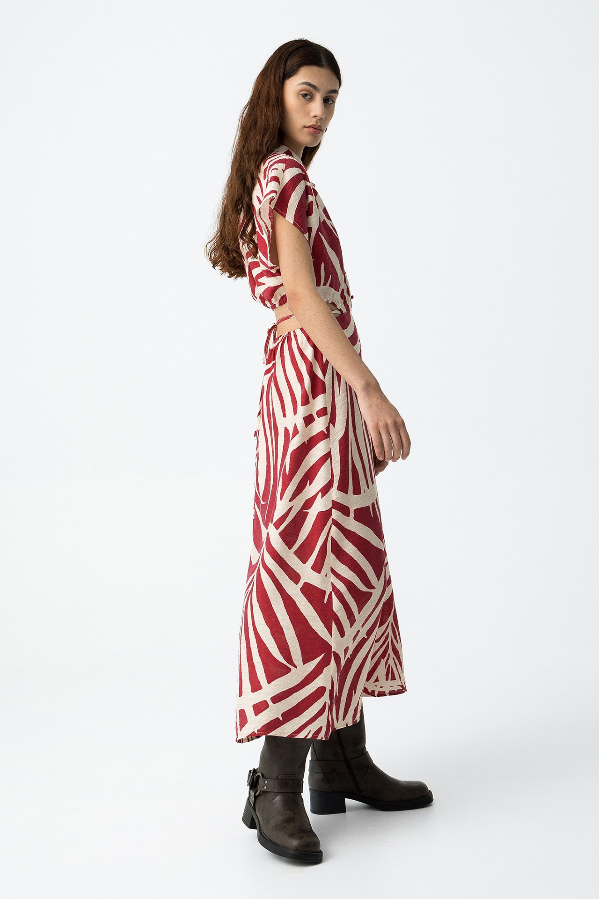 Vestido Midi Corneto Rojo