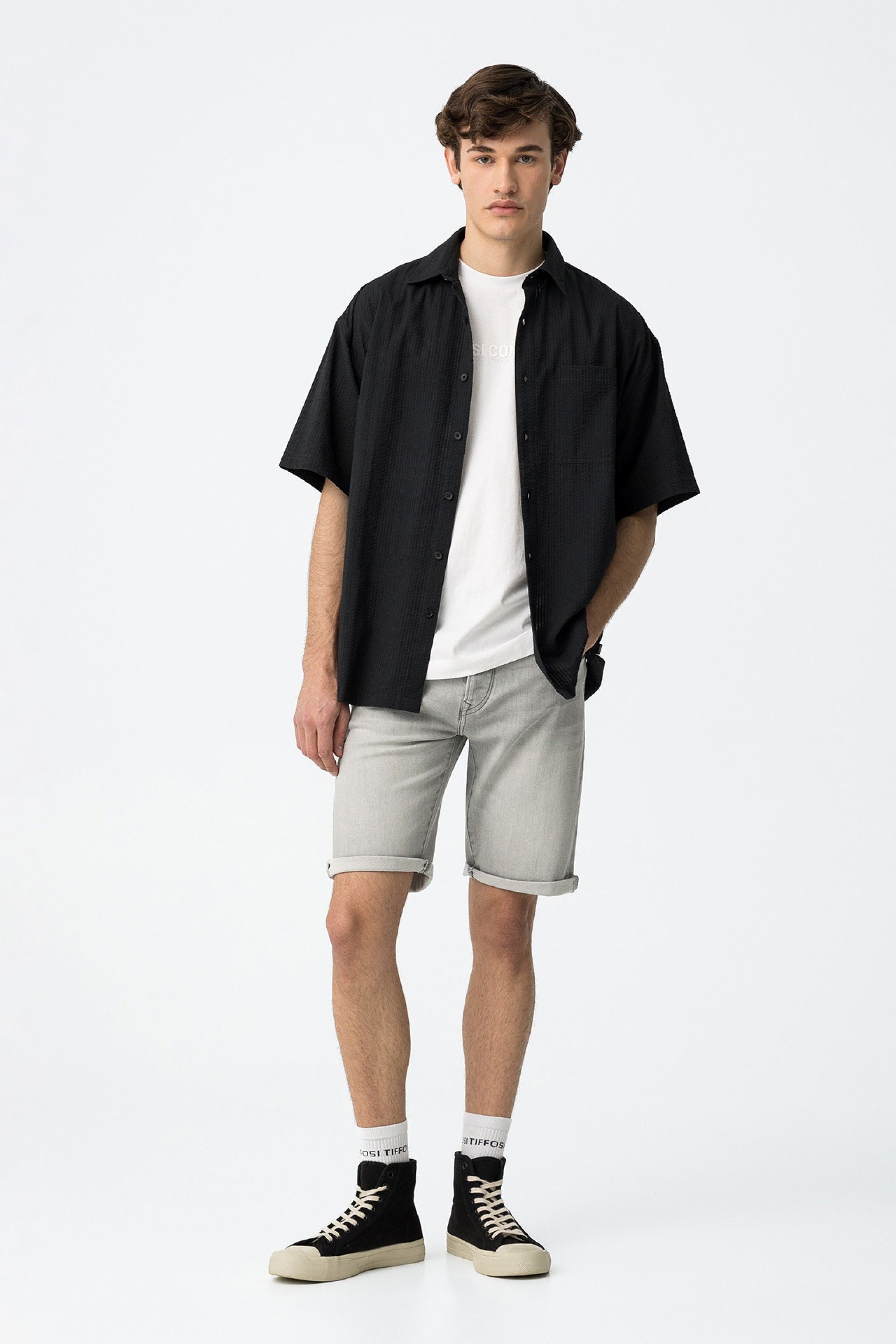 Bermuda Slim 52 Gris