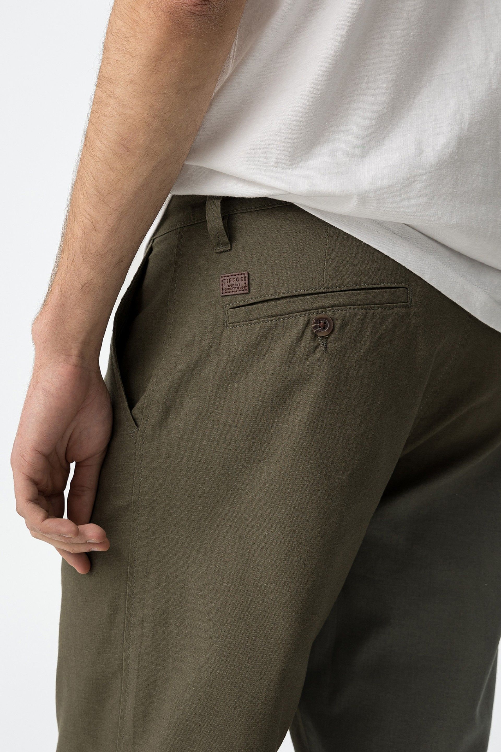 Bermuda Chino Regular 23 Verde