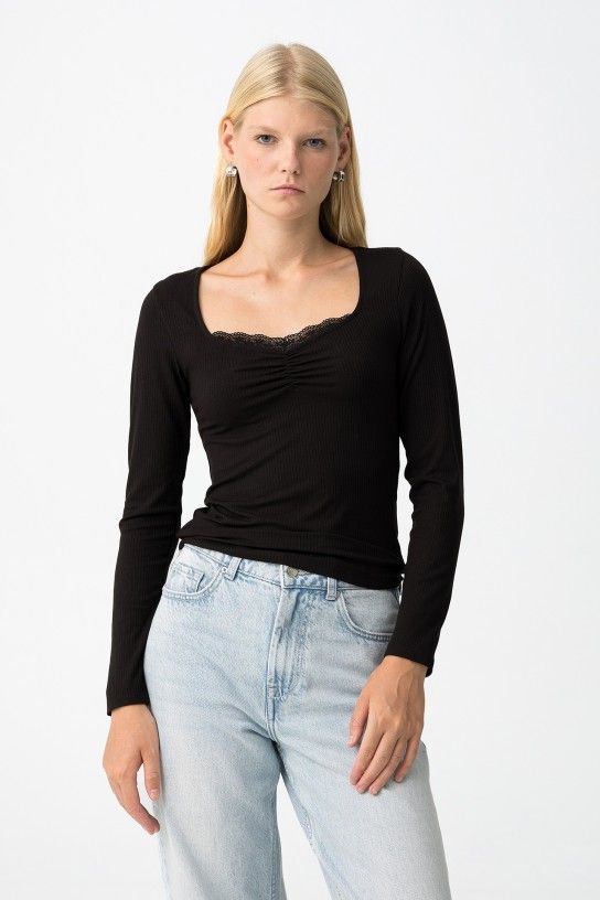 Camiseta Palma Negra