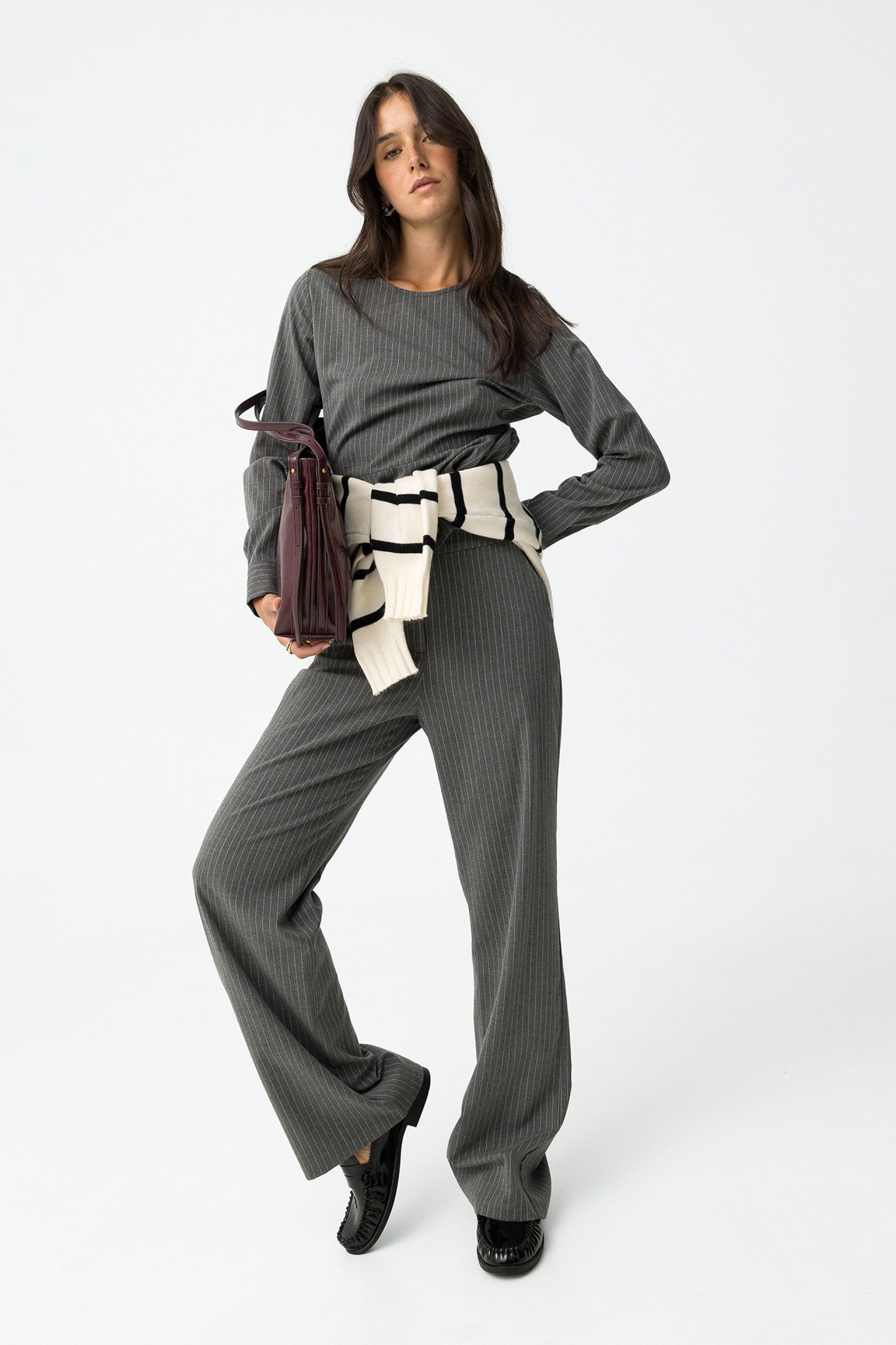 Pantalón Rayas Riley Gris