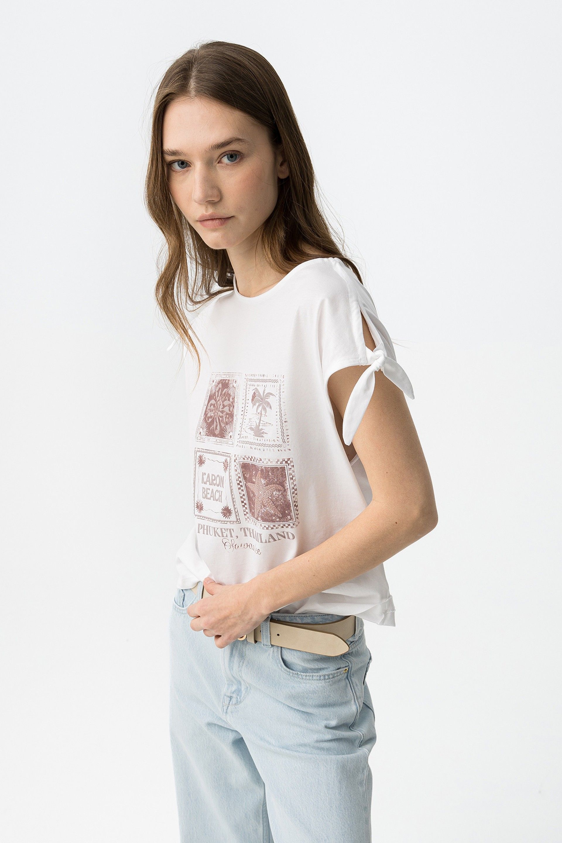 Camiseta Meloetta Blanca