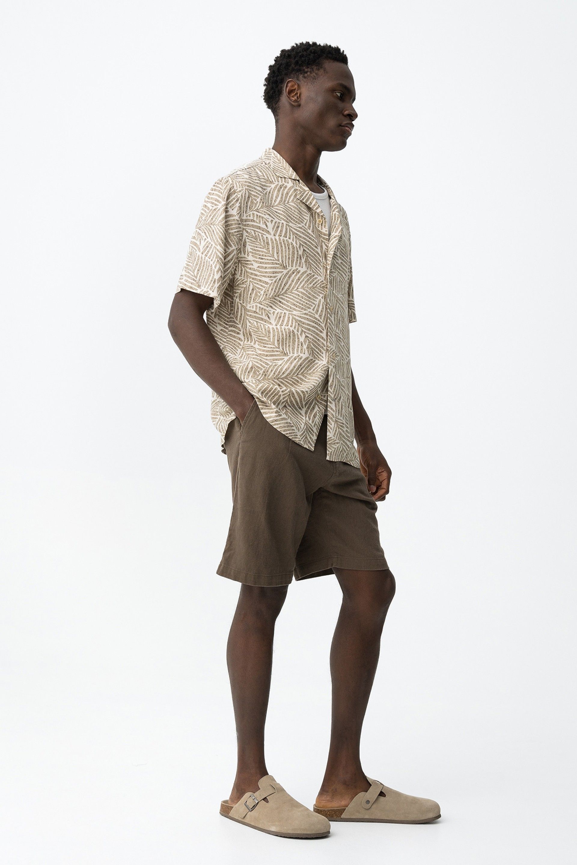 Camisa Tropical Vincenzo Beige