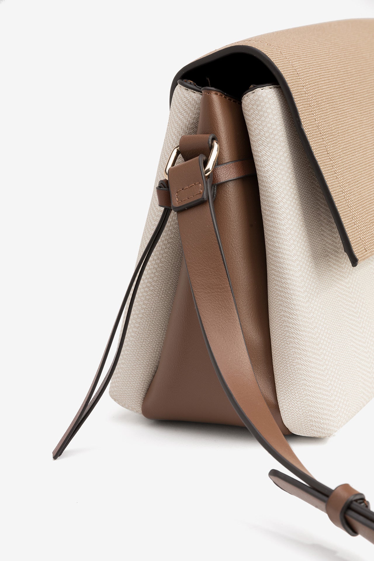 Bandolera Solapa Beige 5058