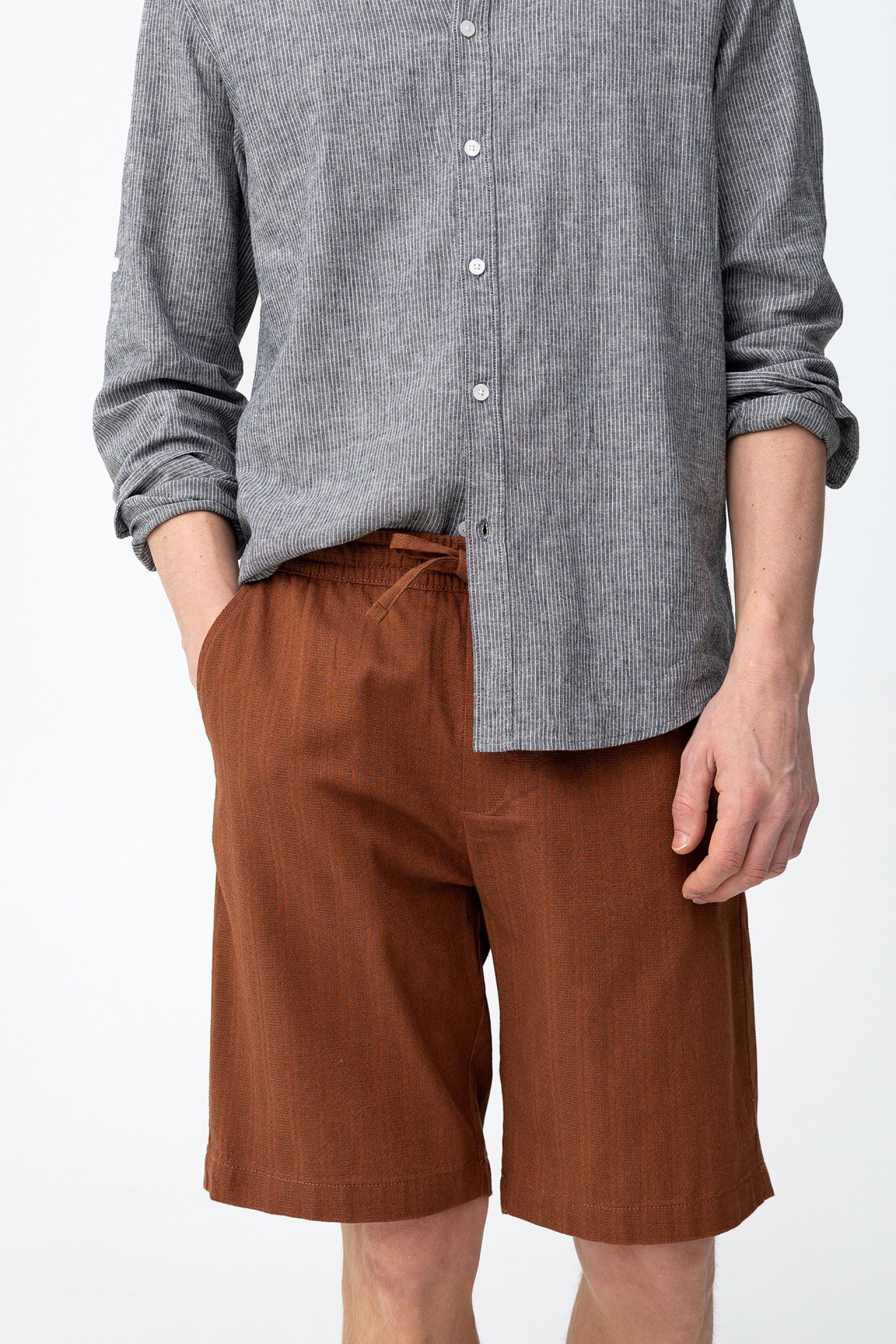 Short Jogger Marrón