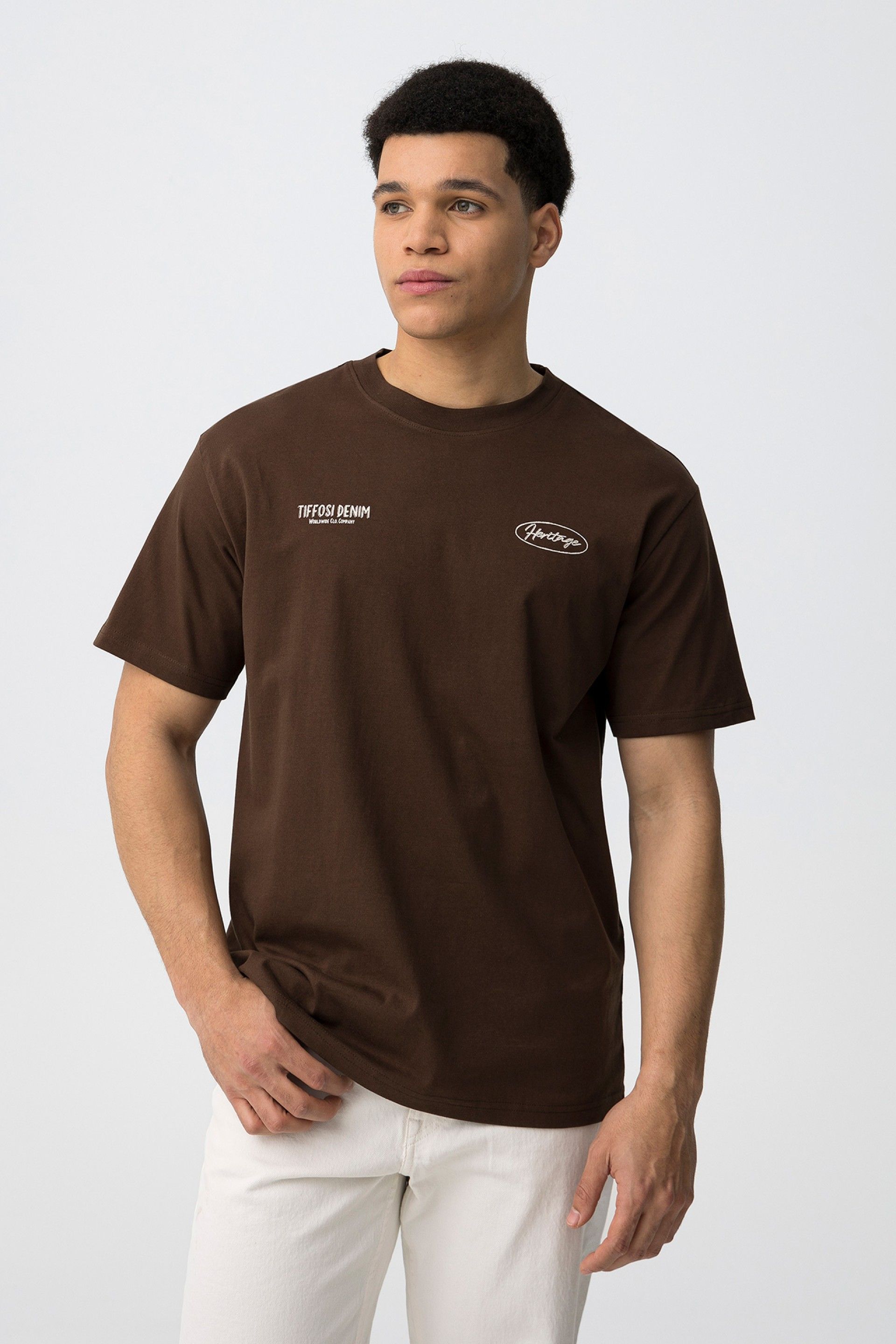 Camiseta Nova Marrón