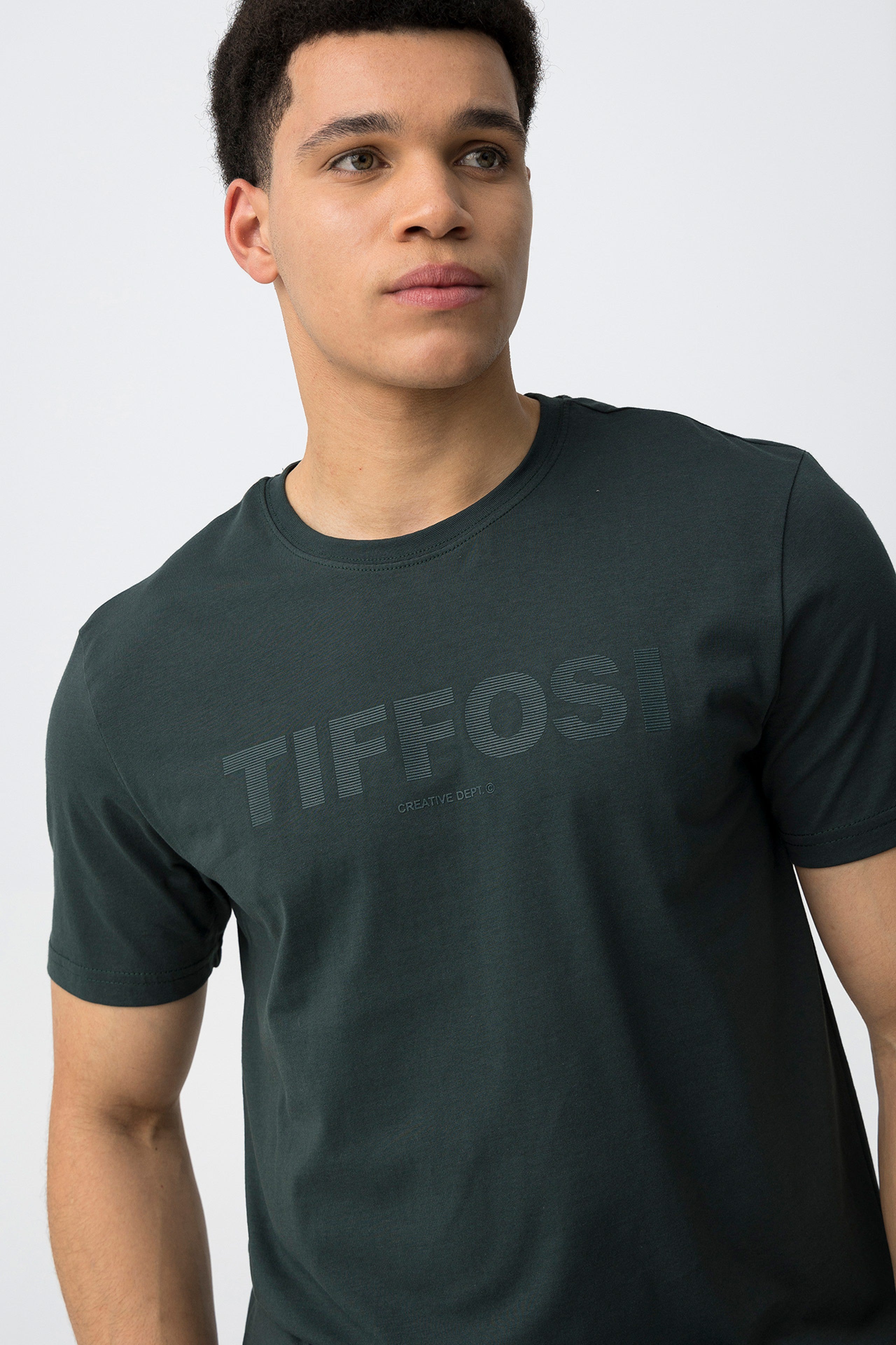 Camiseta Adrian Verde Oscuro