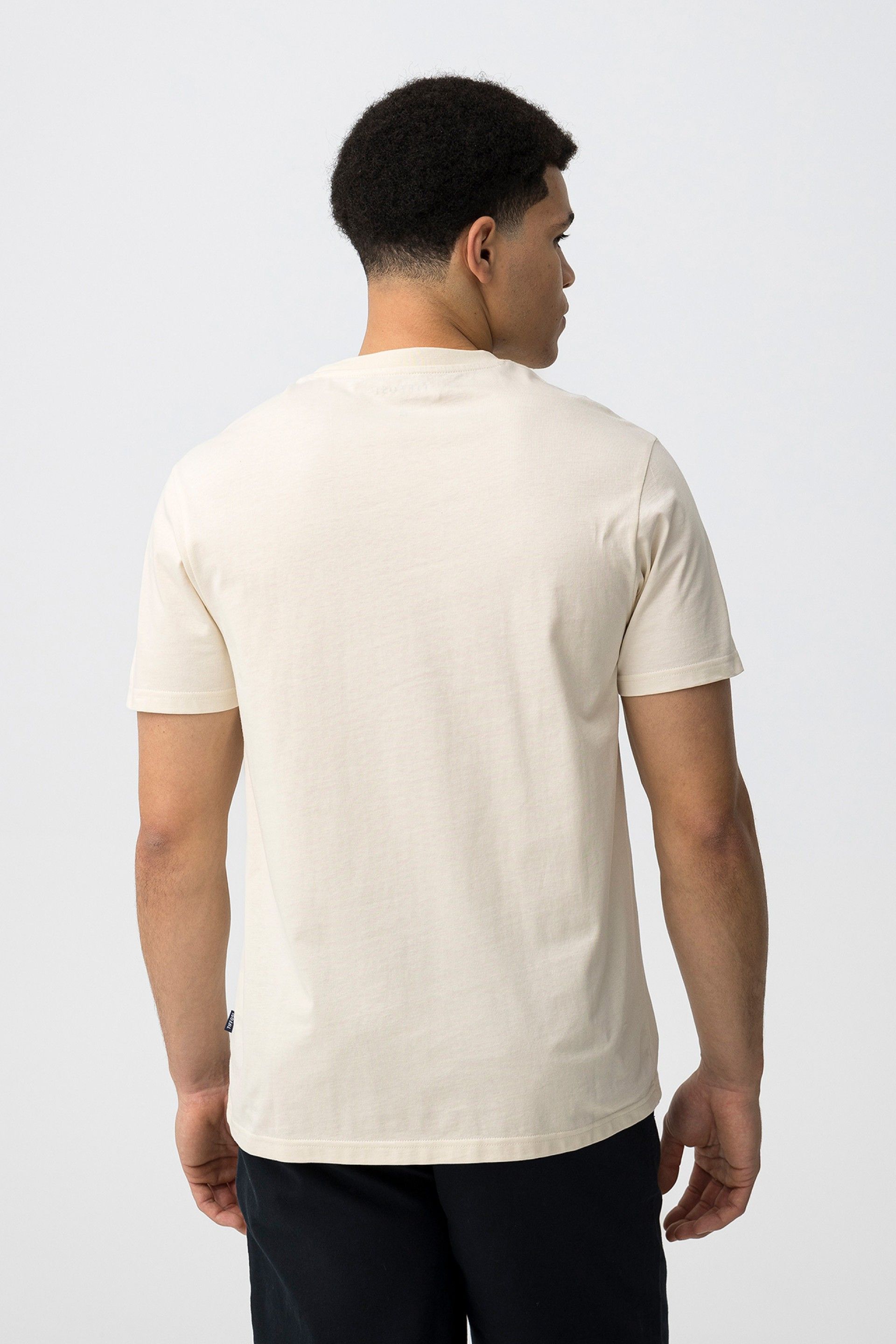 Camiseta Neil Crudo