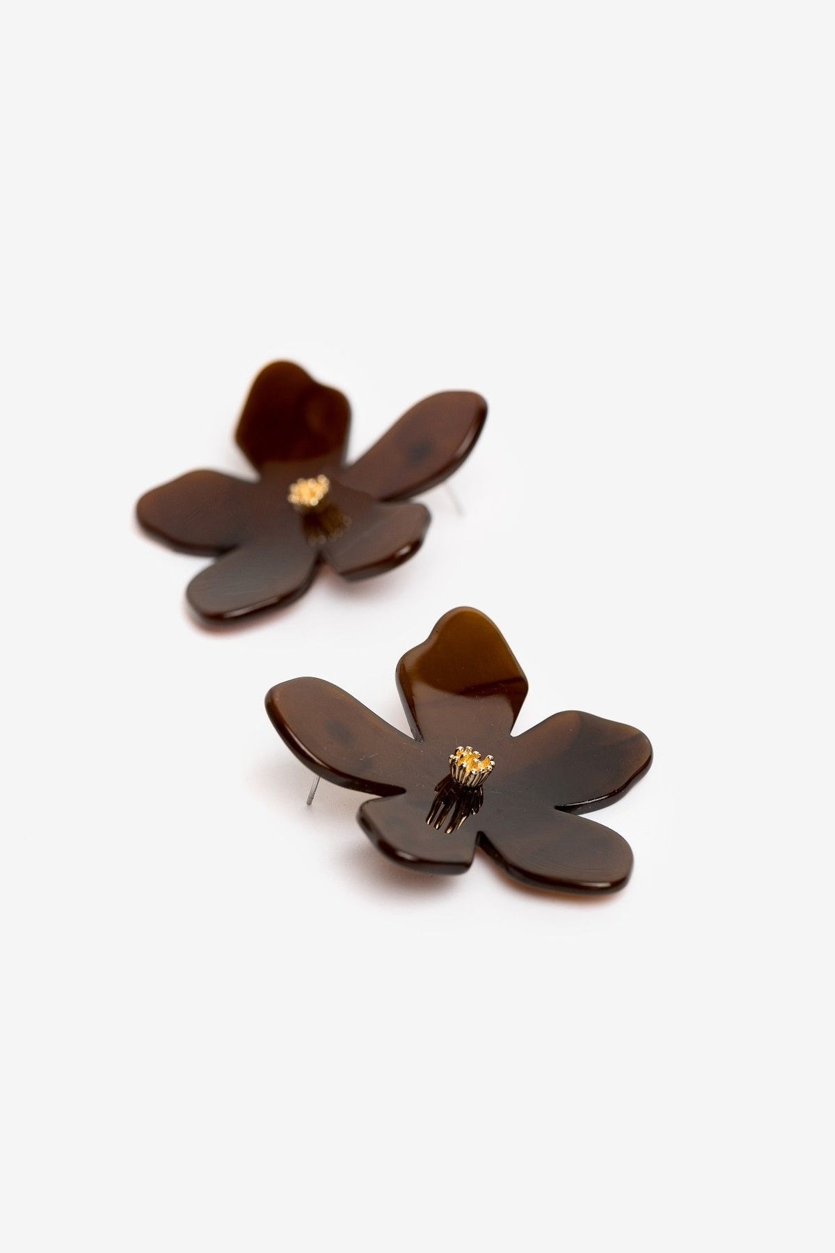 PENDIENTES FLOR MARRÓN