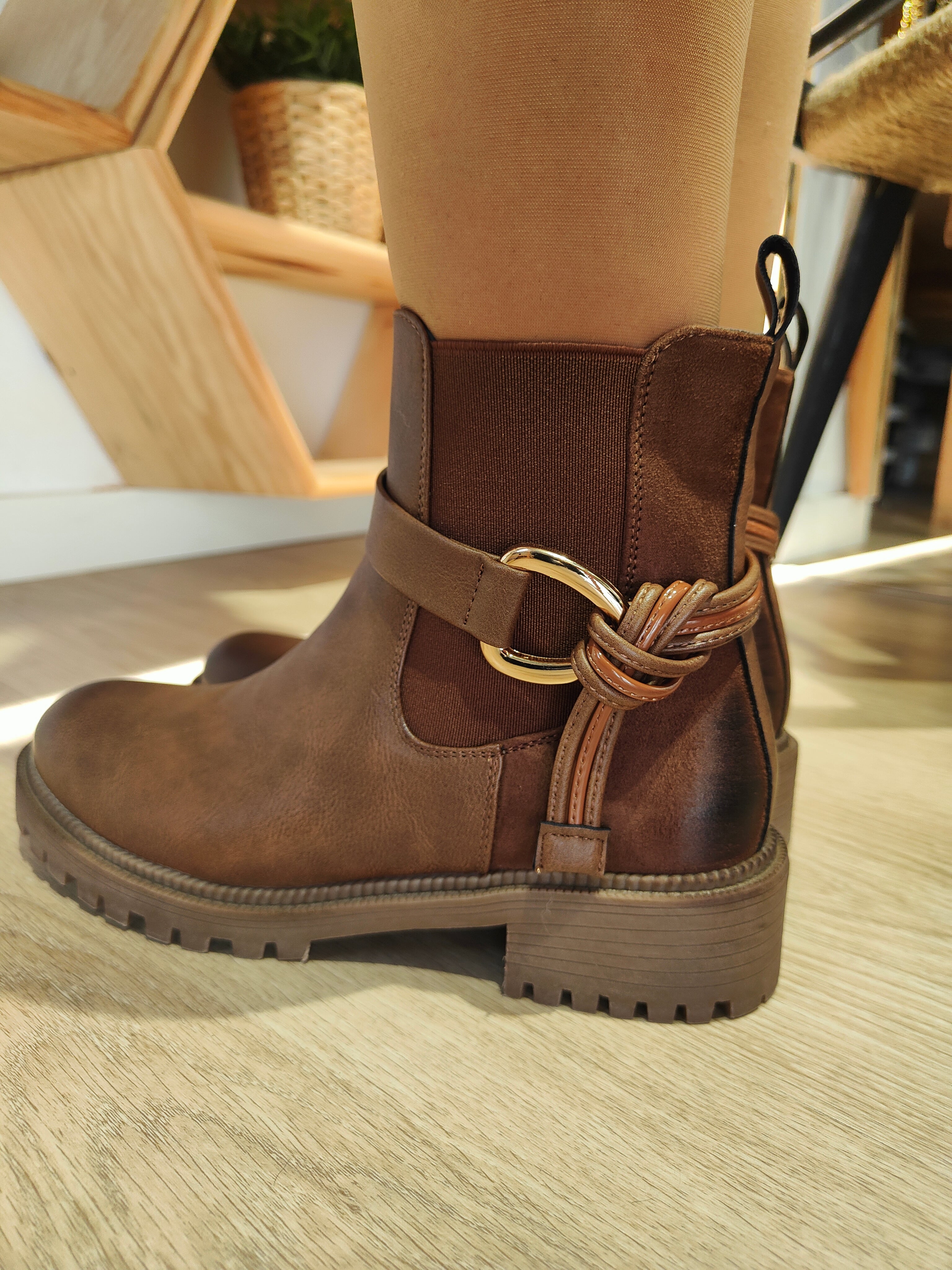 Botín Marrón Hebilla