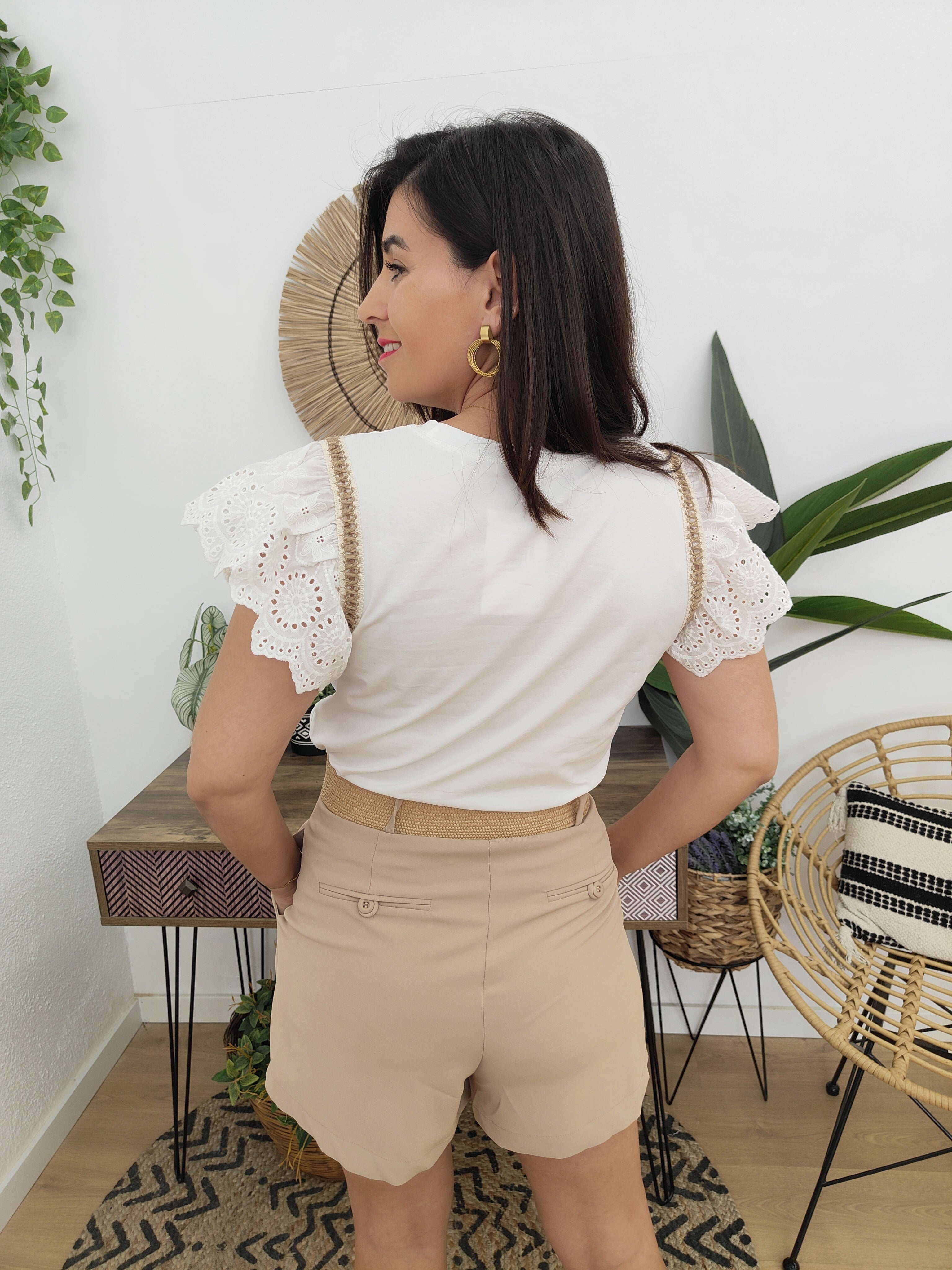 Short Astrid Beige
