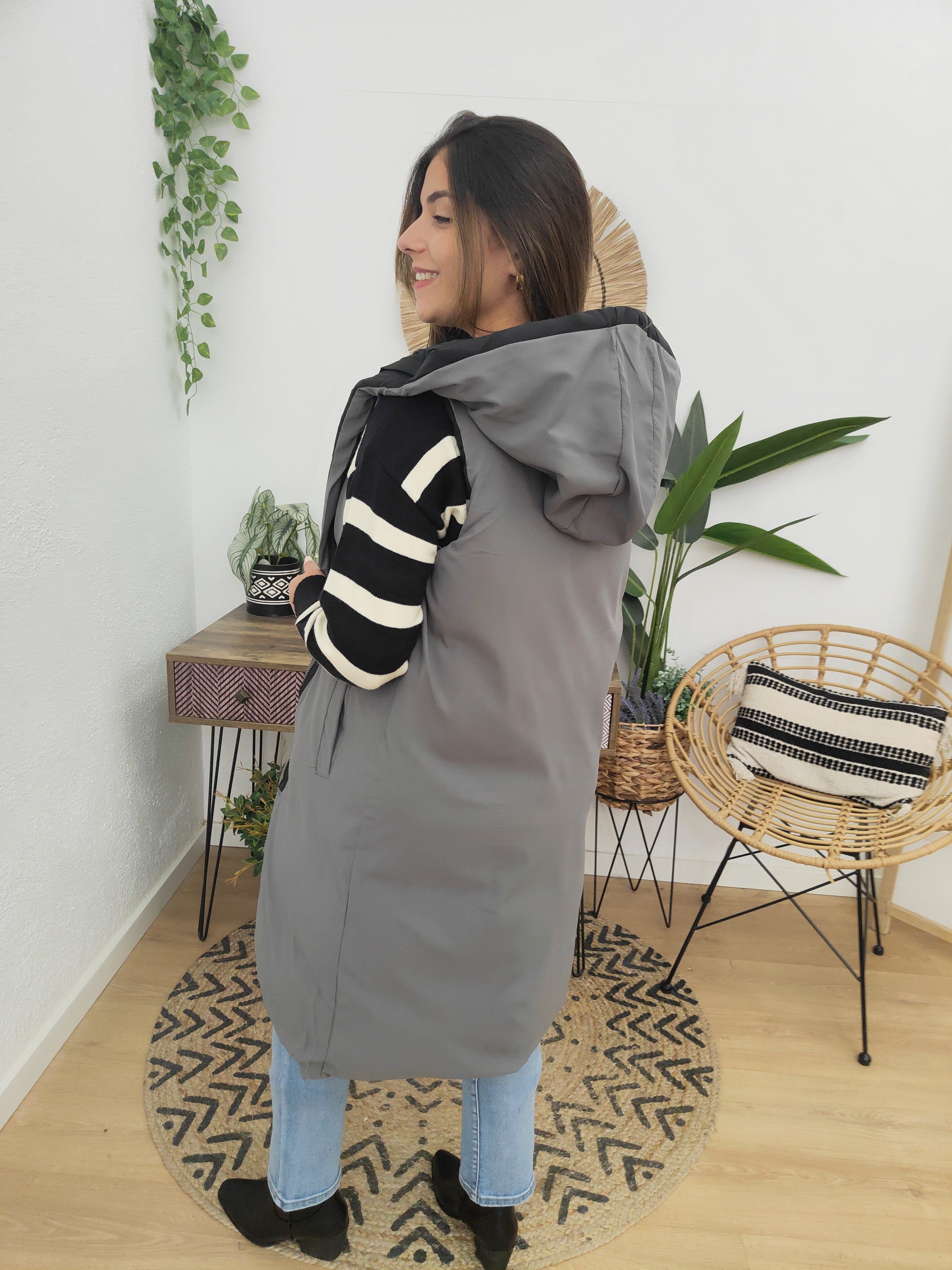 Chaleco Largo Gris/Negro Reversible