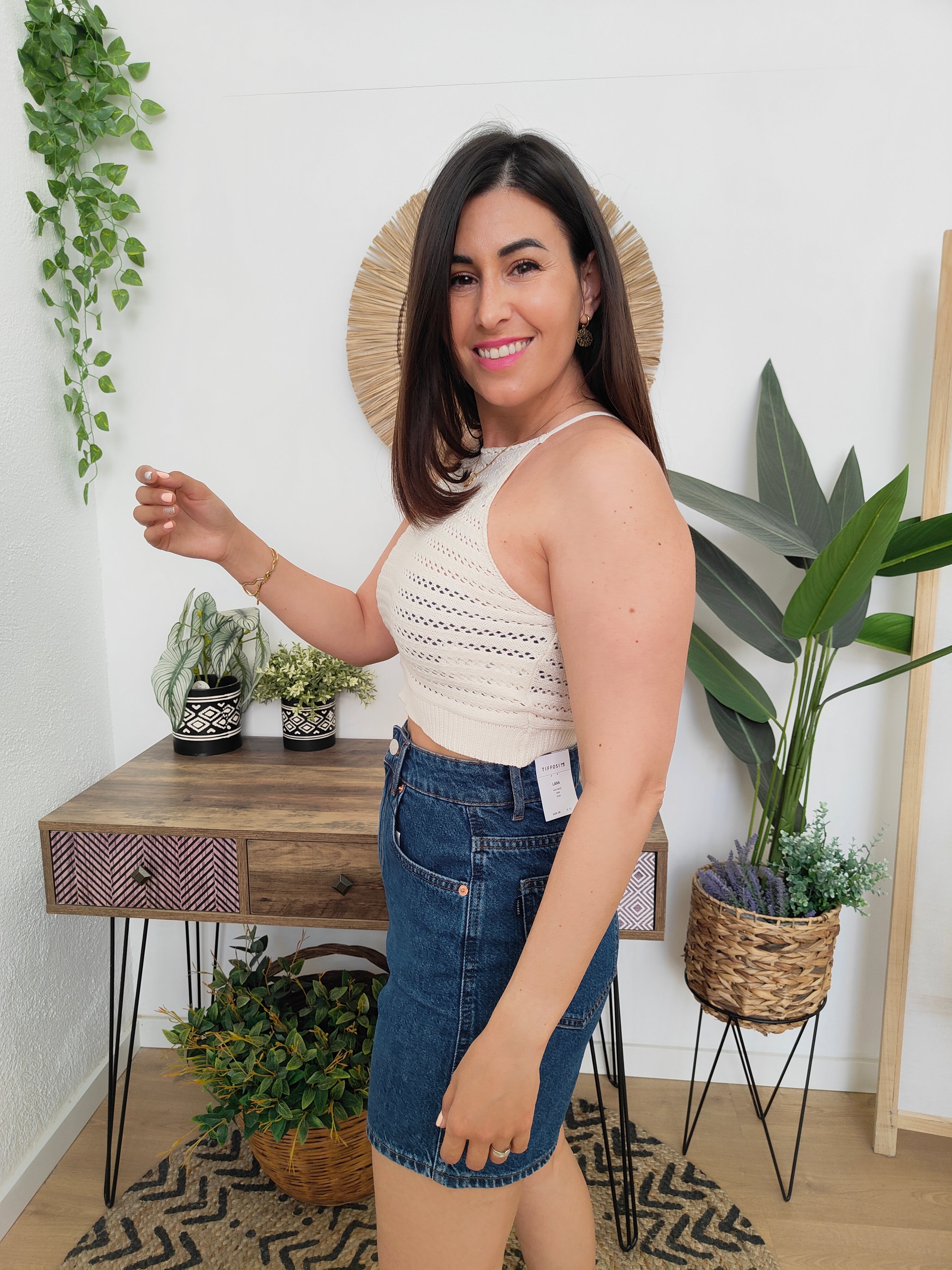 Short  Dark Denim Lana