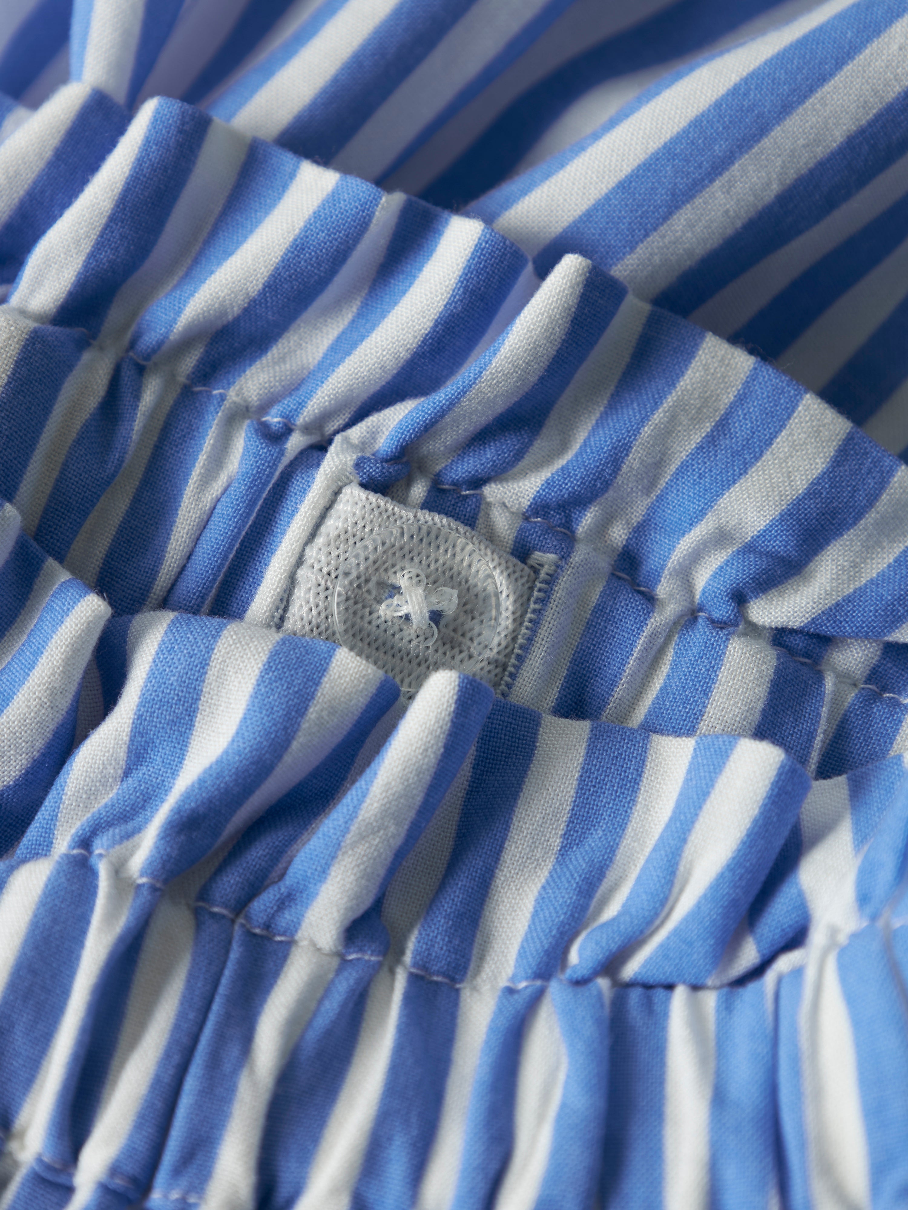 Short Velma Rayas Kid