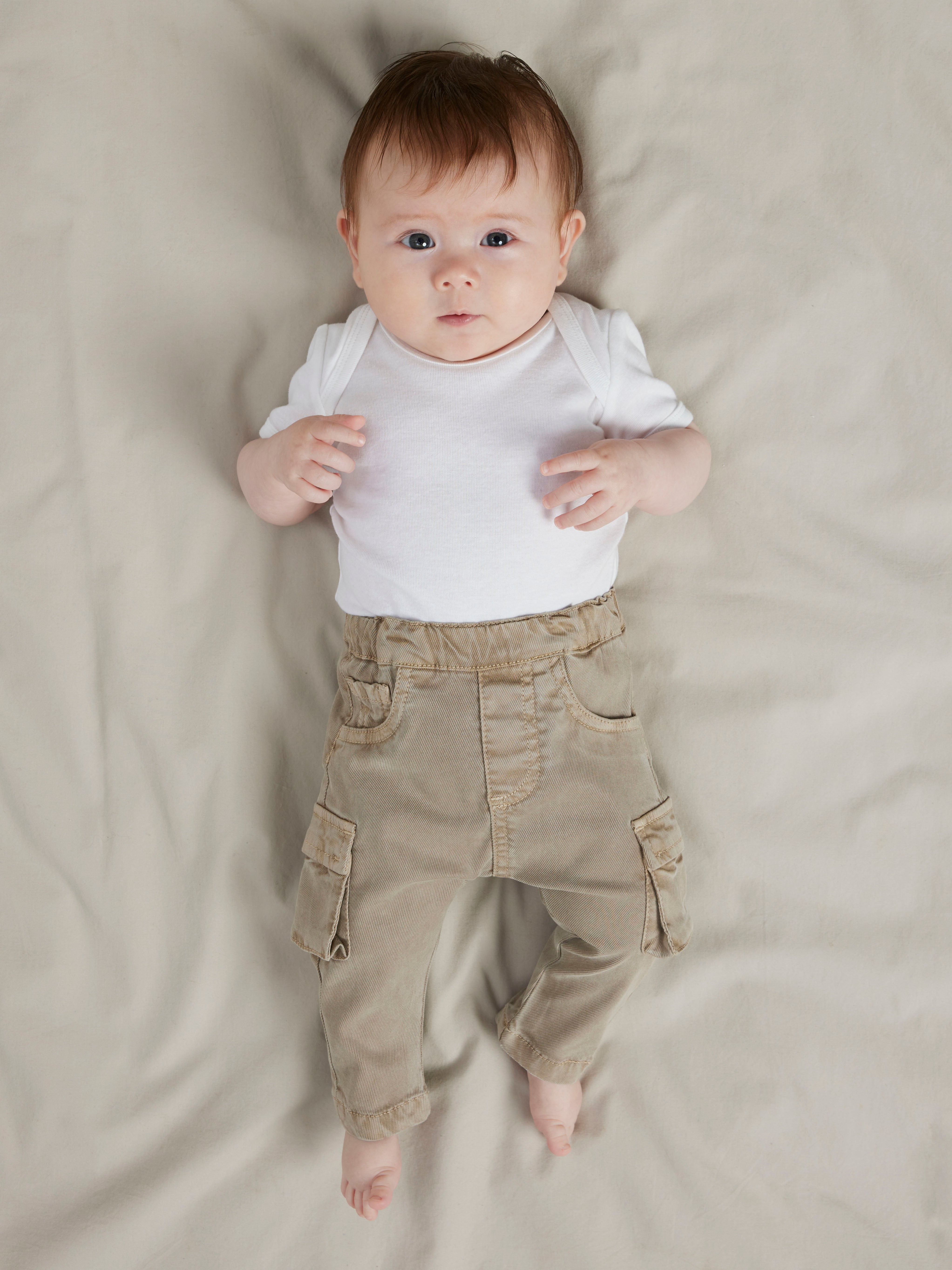 Pantalón Cargo Beige Bebé