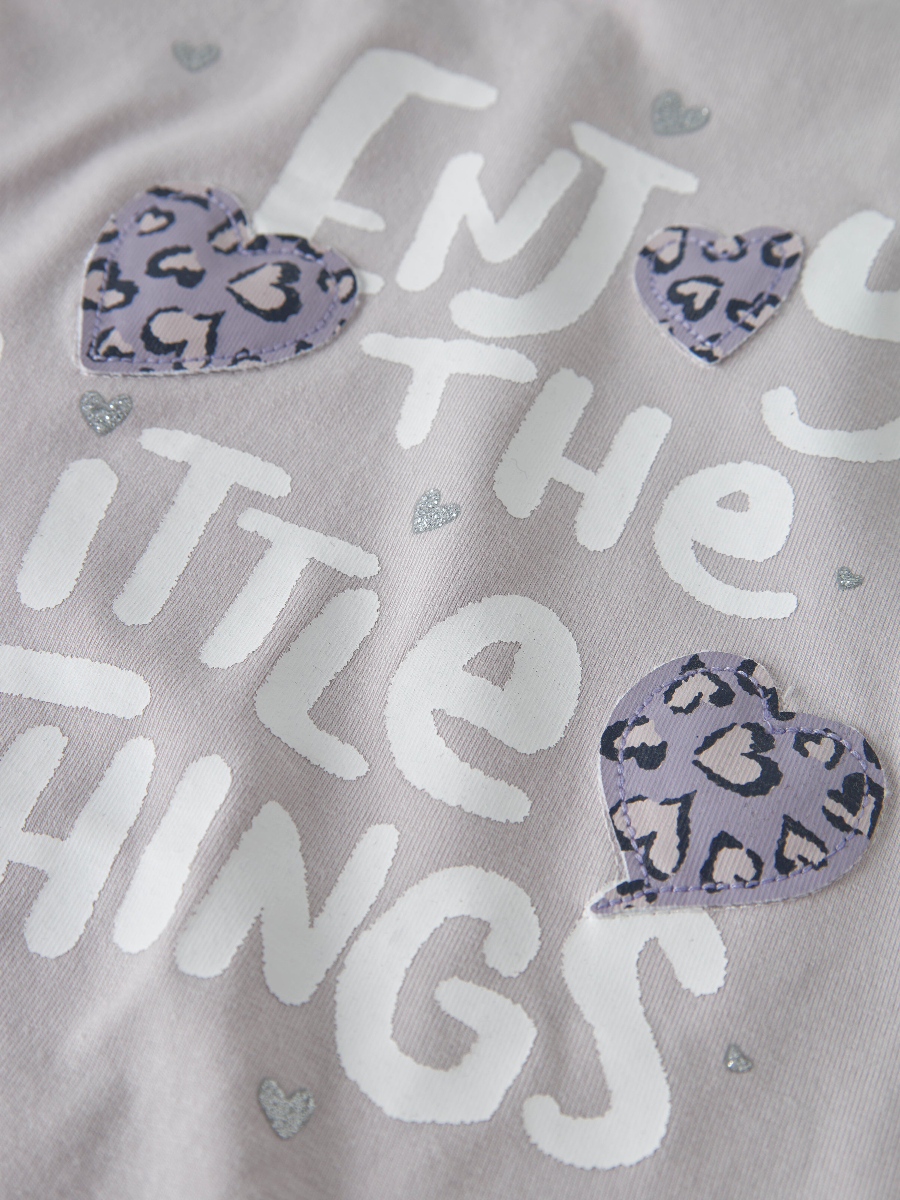 Camiseta Print Corazones Lila Mini