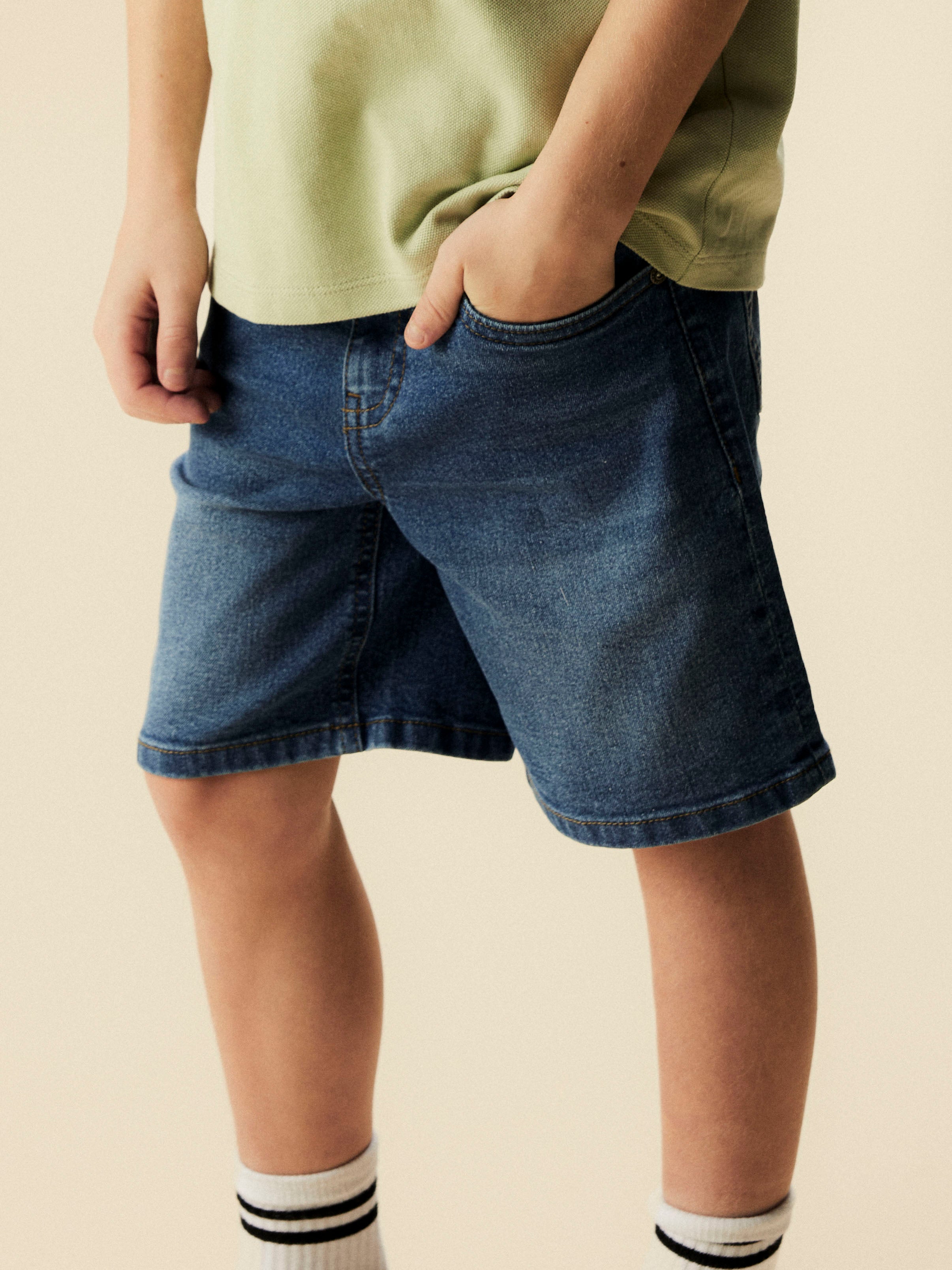 Bermuda Medium Blue Kid