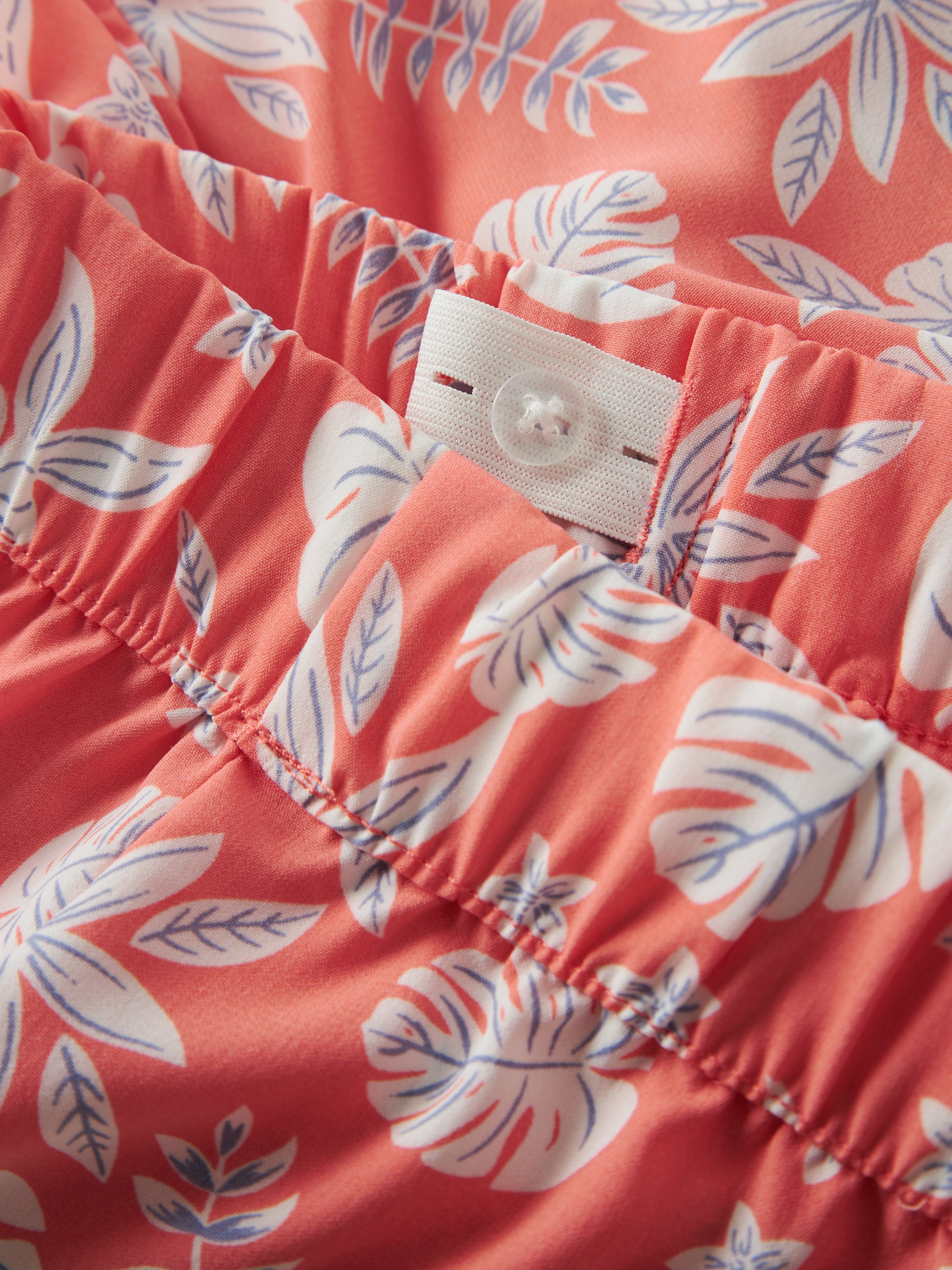 Short Vinaya Coral Kid