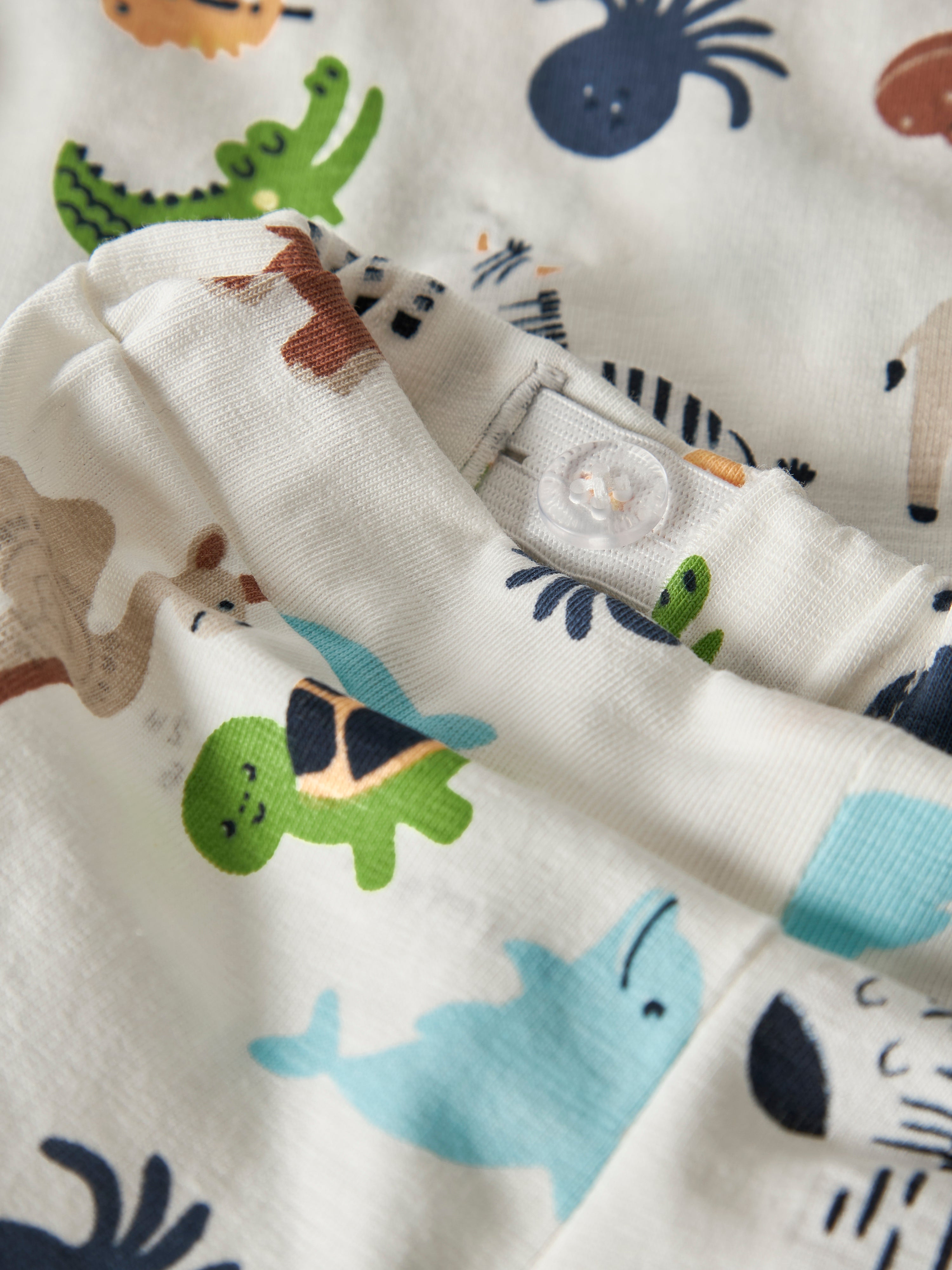 Short Blanco Animalitos Bebé