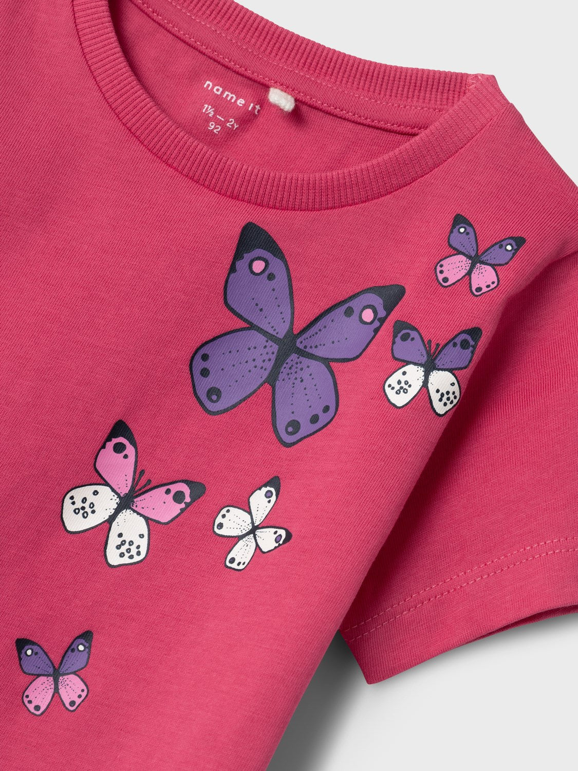 Camiseta Fucsia Mariposas