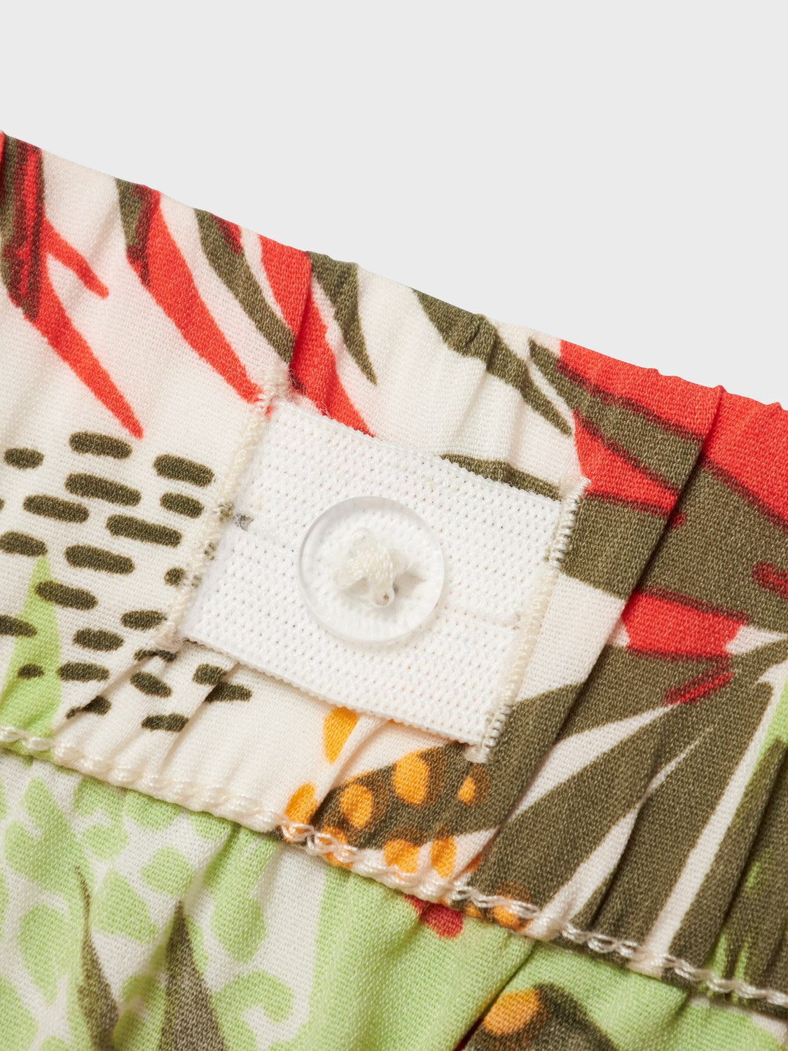 Short Blanco Tropical