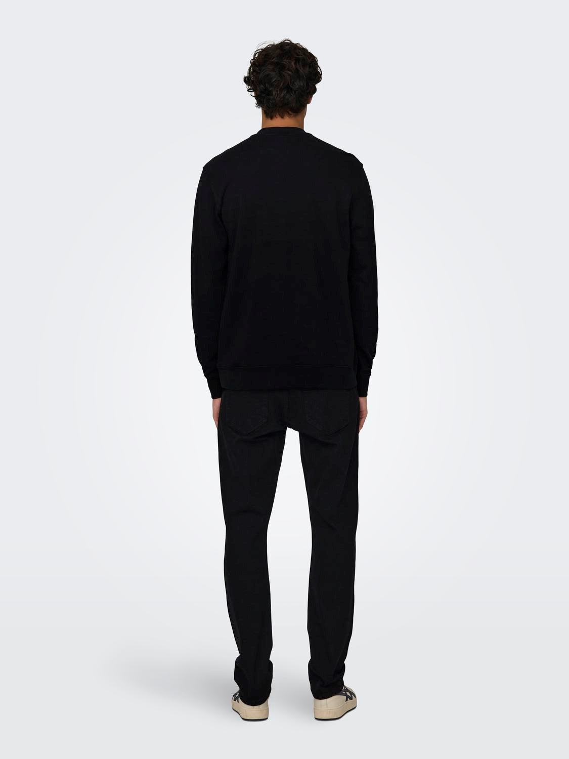 Sudadera Levi Negra
