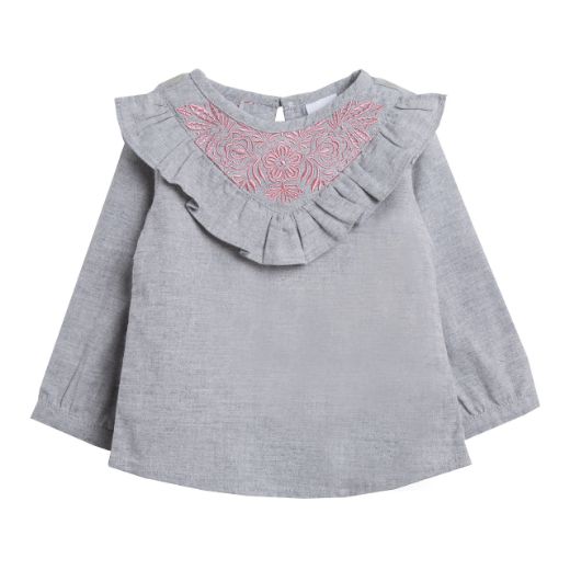 Camiseta volante bordado