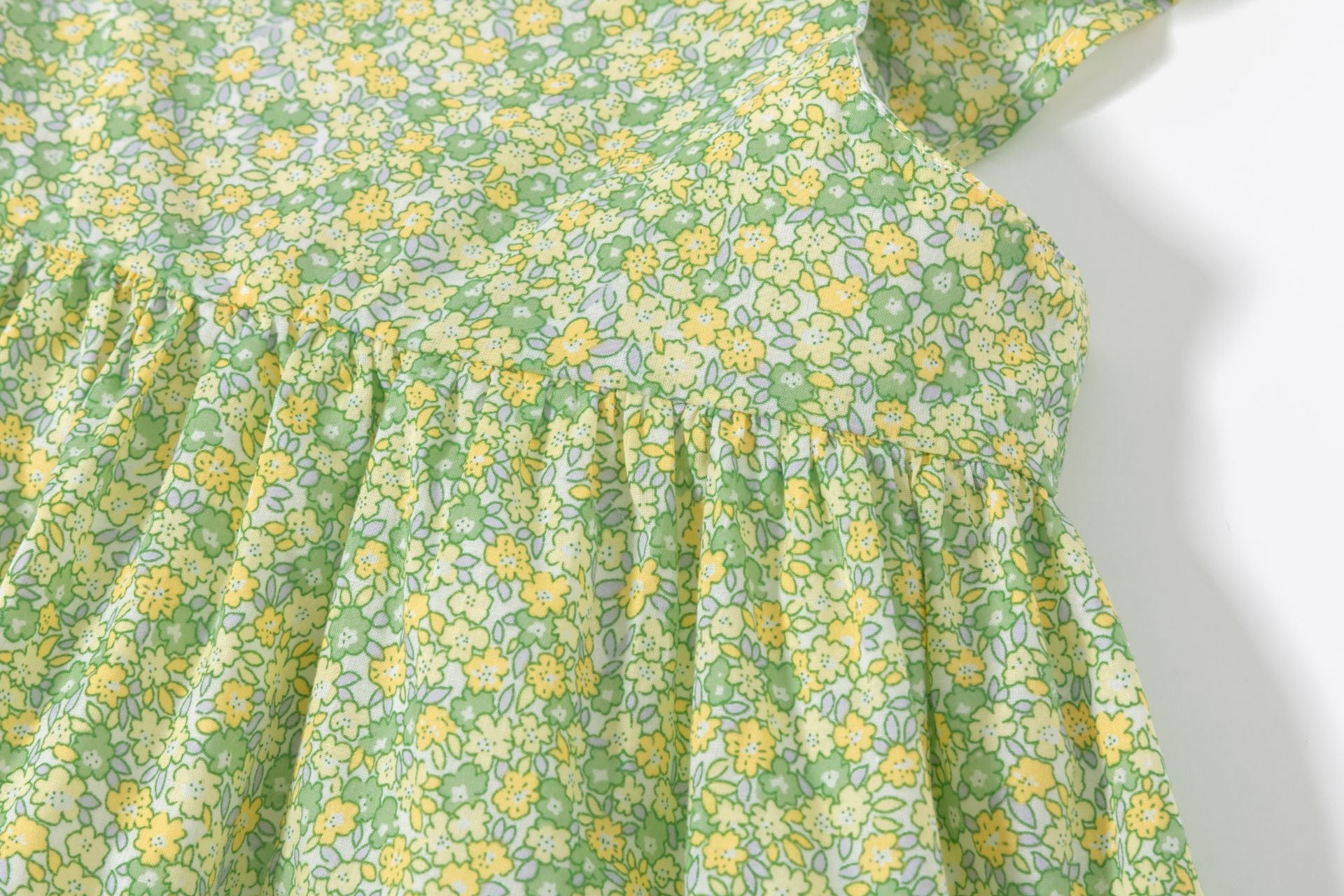 Vestido Flores Lazo