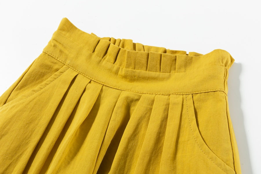 Short amarillo