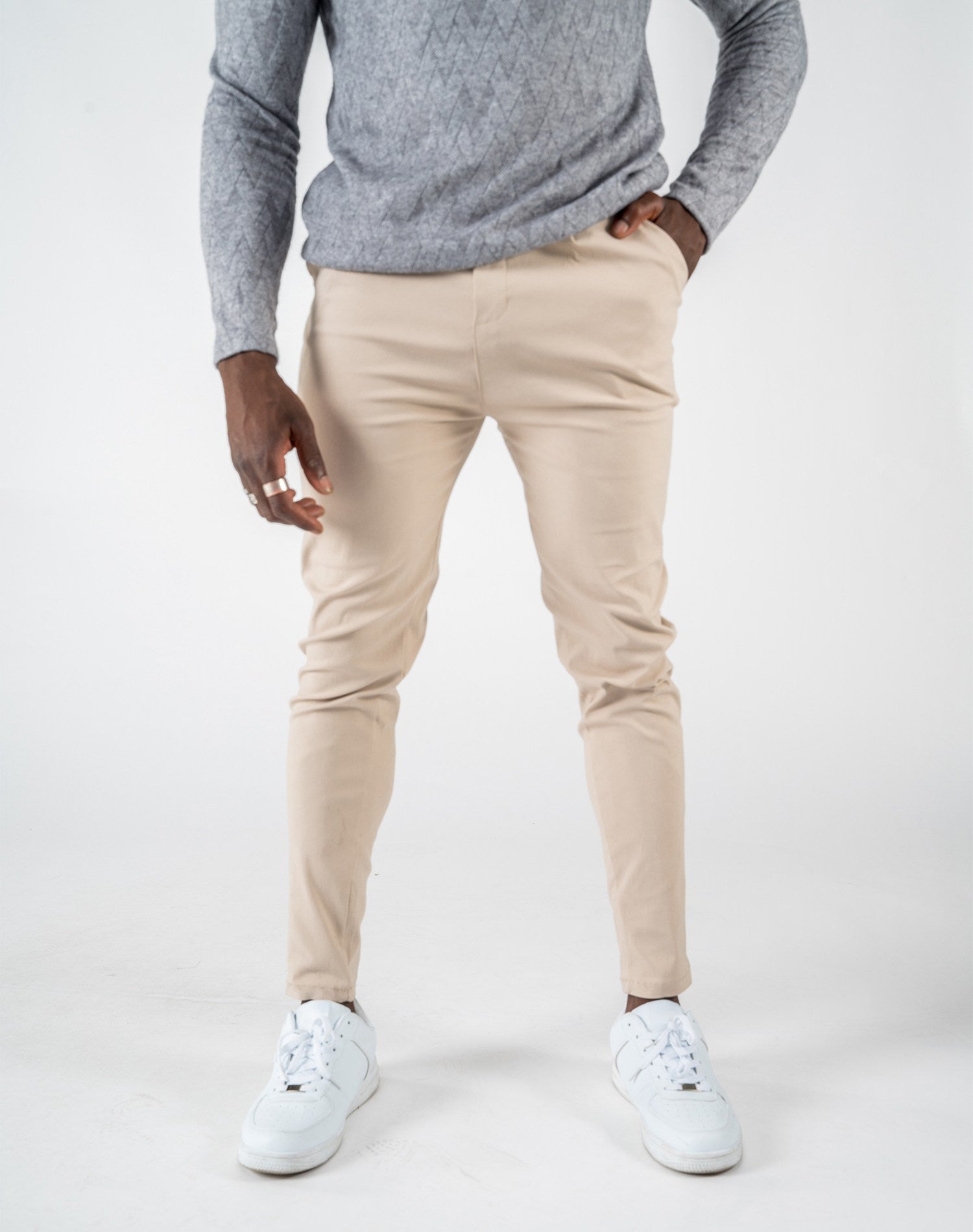 Pantalón Skinny Fit Beige