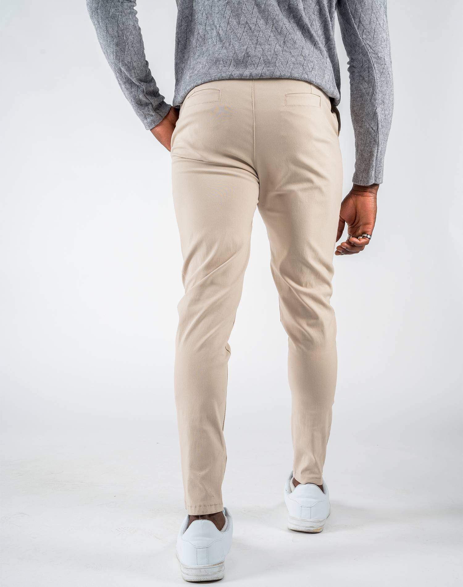 Pantalón Skinny Fit Beige