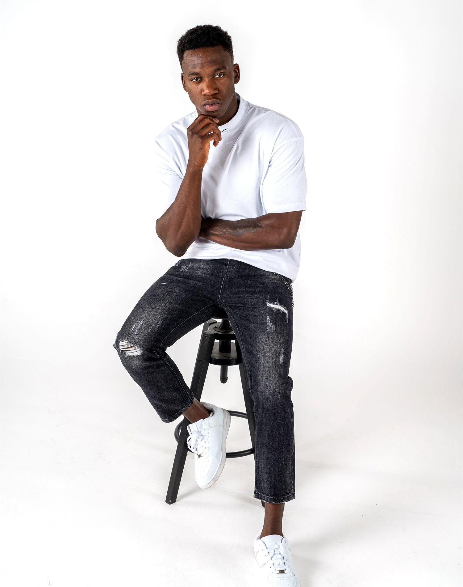 Jeans Negro Regular Fit Cadena