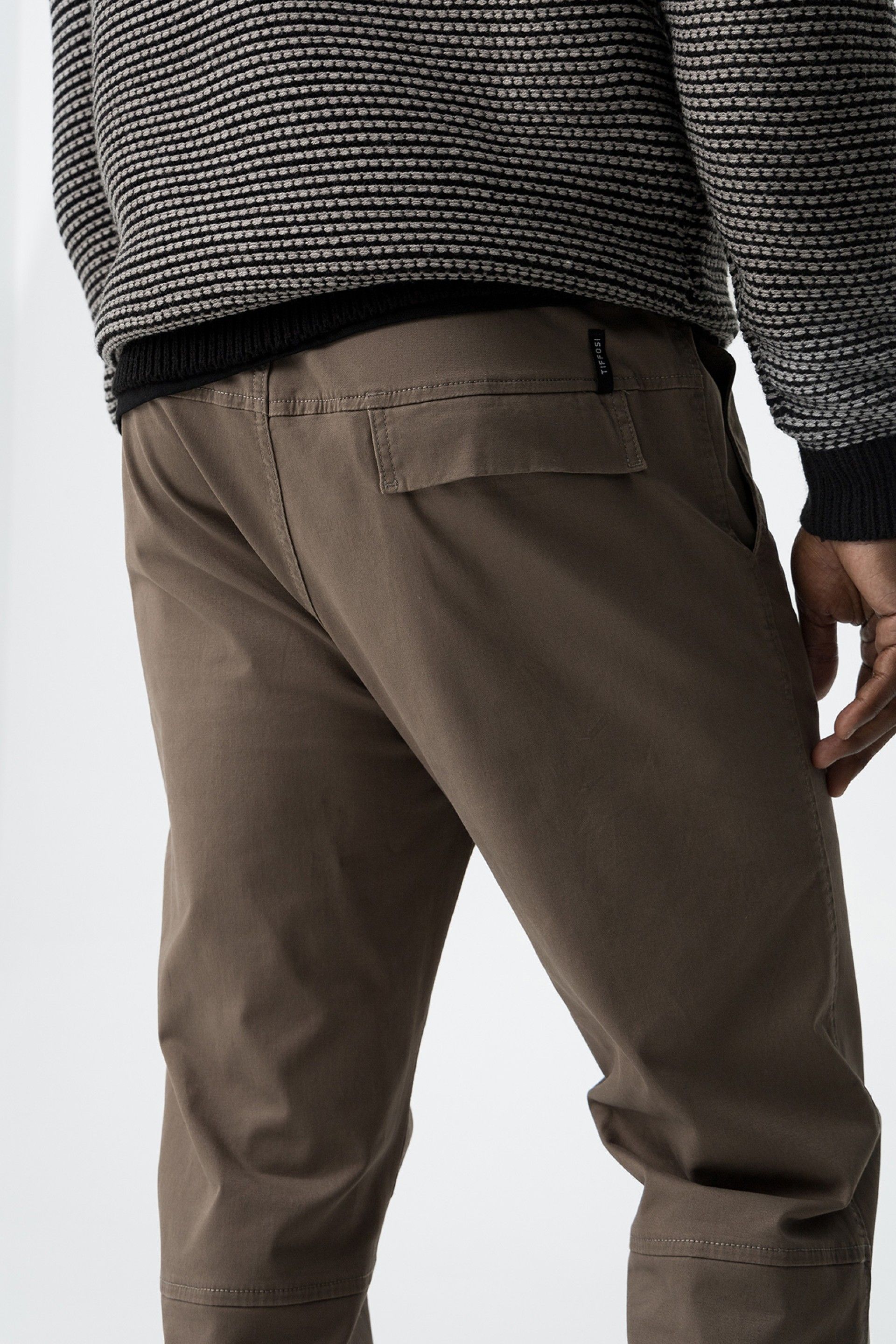 Pantalón Jogger Marrón