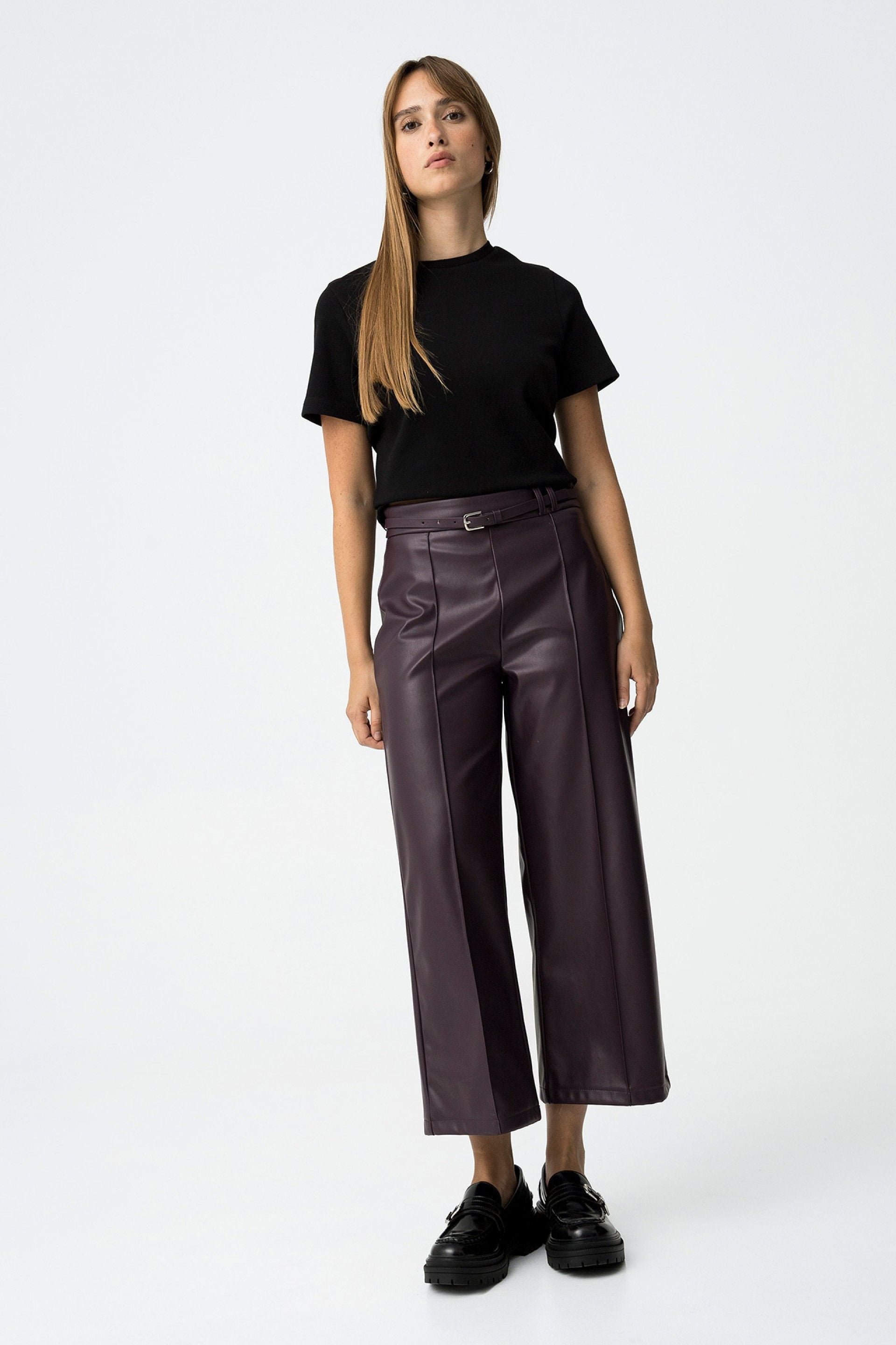 Pantalón Fila Polipiel Morado + Cinturón