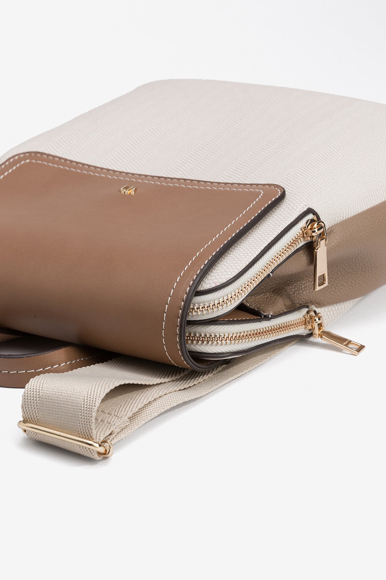 Mochila Beige/Marrón 4540