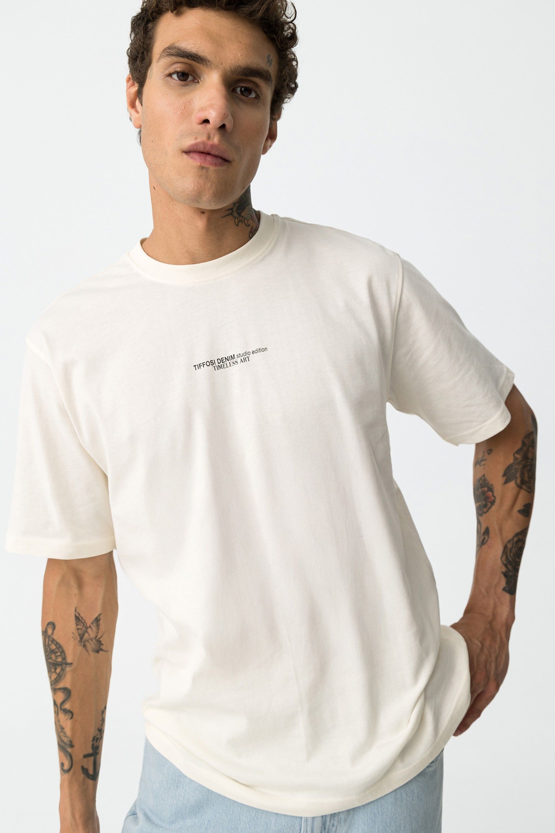 Camiseta Alpha Crudo