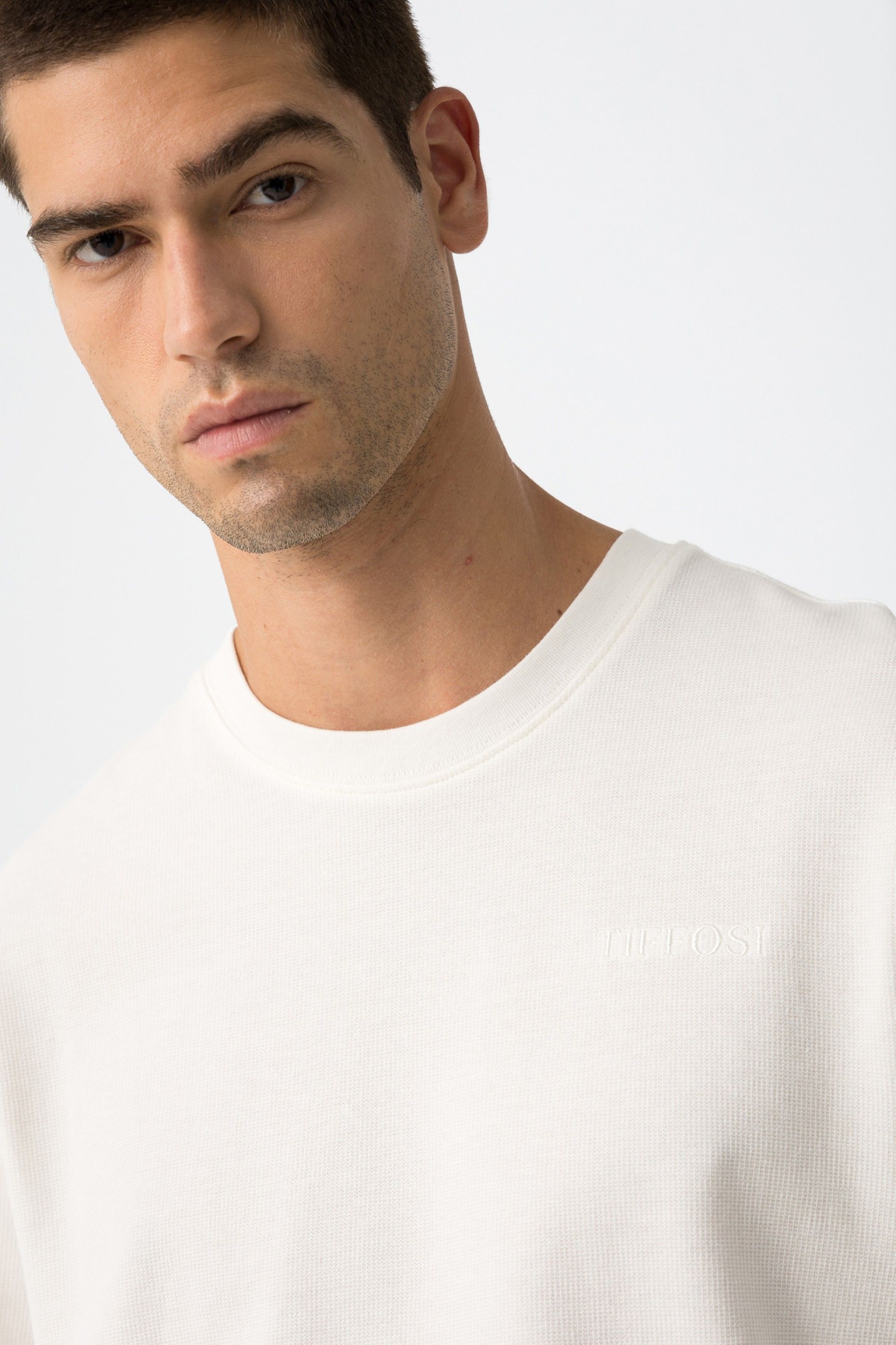 Camiseta Virgil Crudo