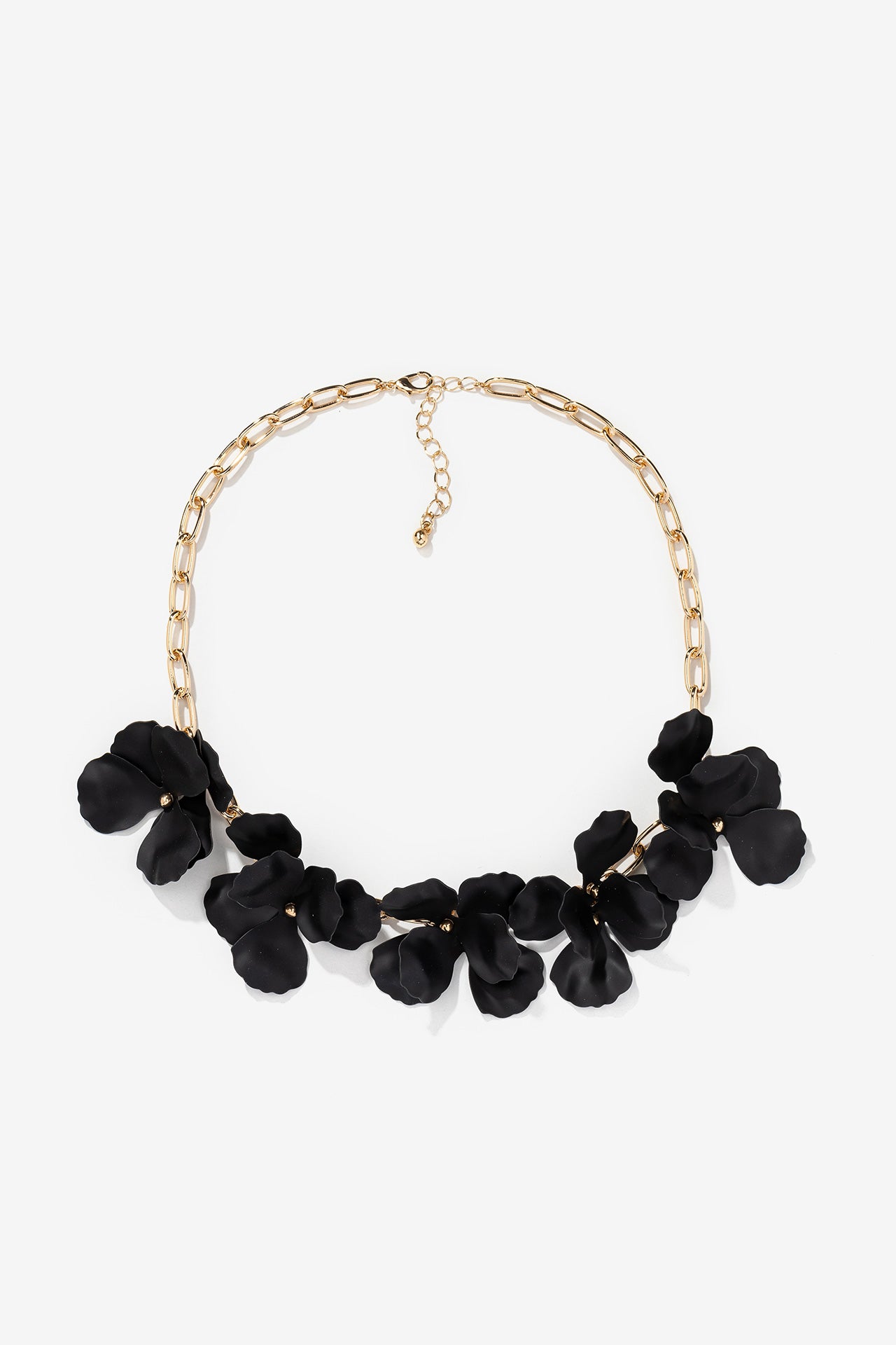 Collar Flores Negras 3677C