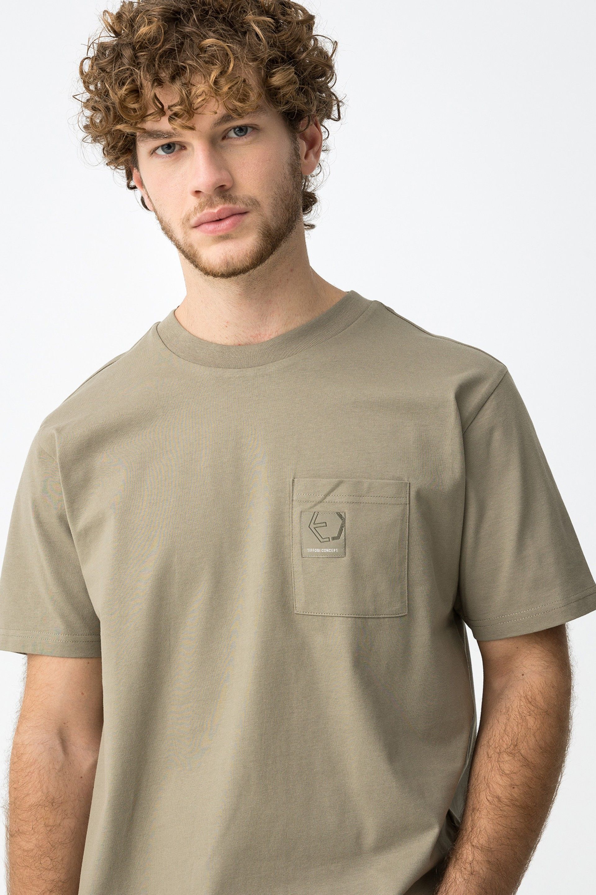 Camiseta Aryan Khaki