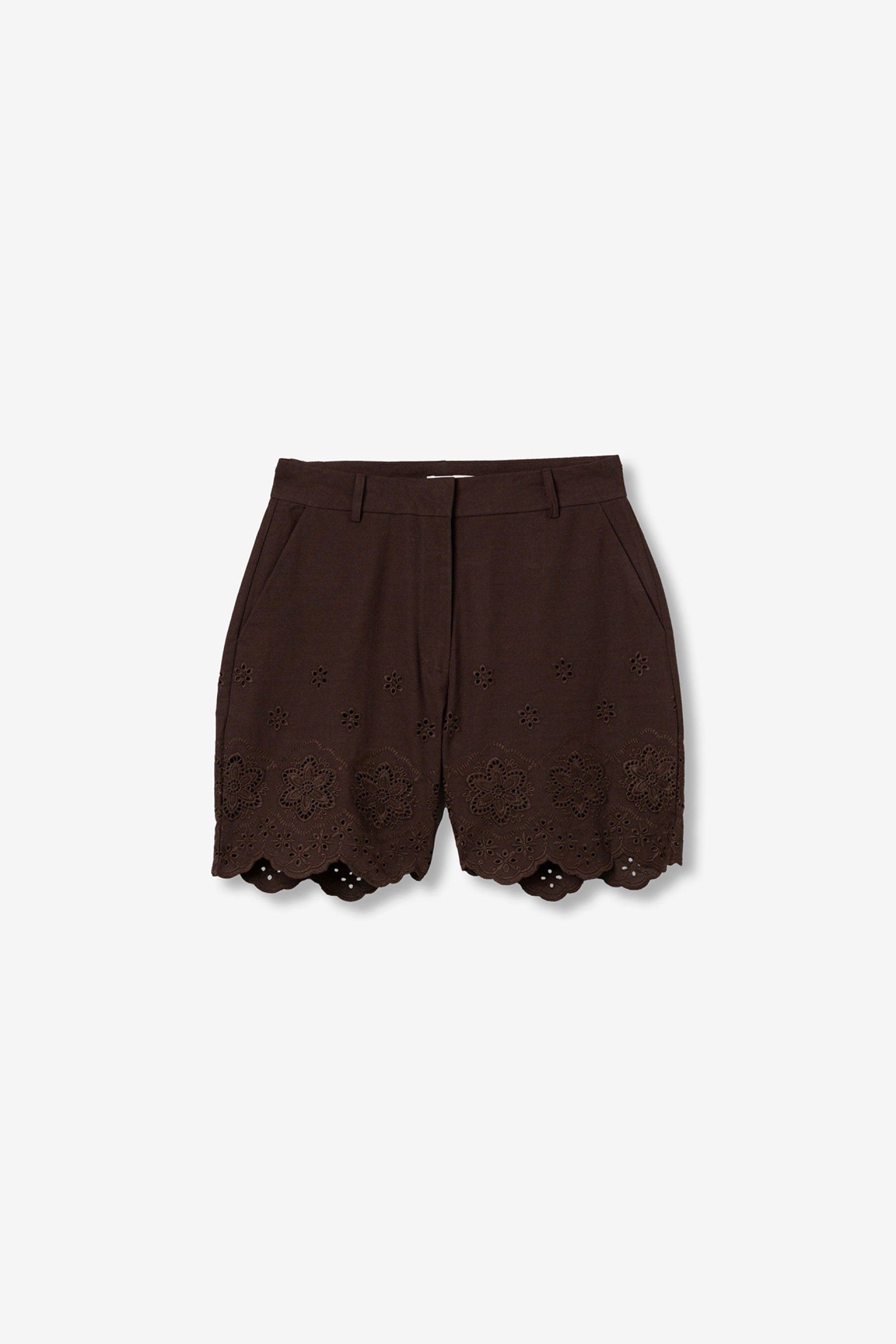 Short Chocolate Lencastre