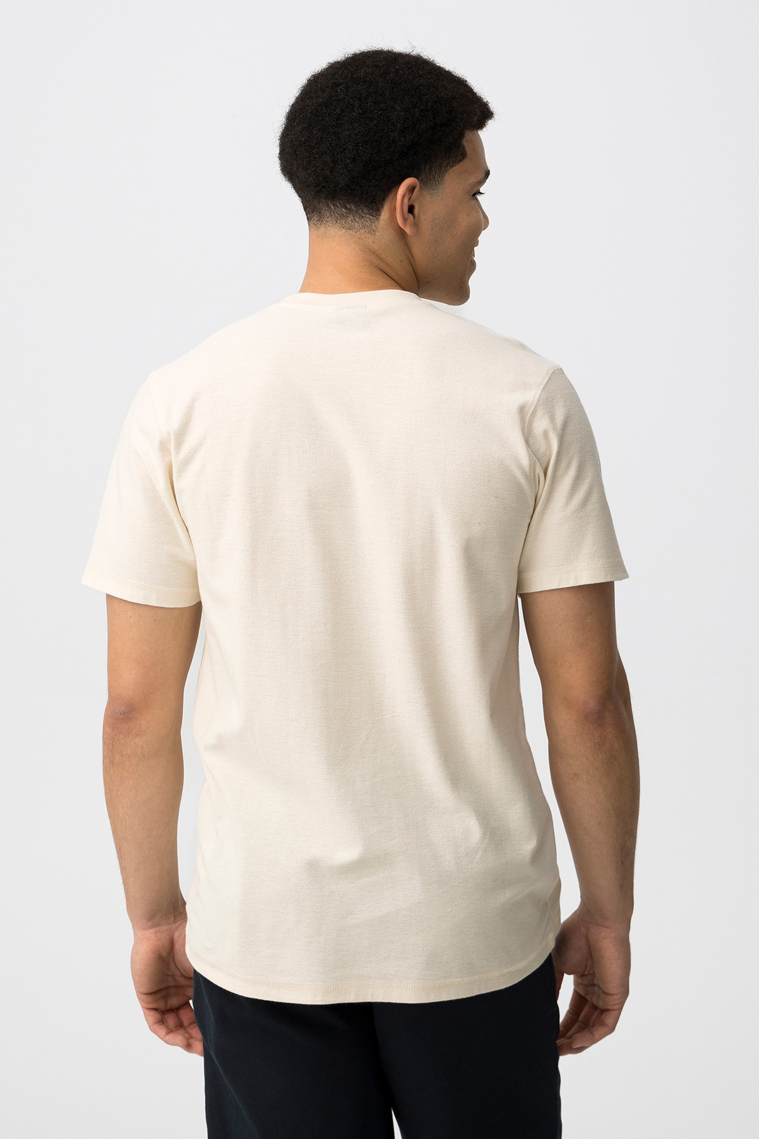Camiseta Noe Crudo
